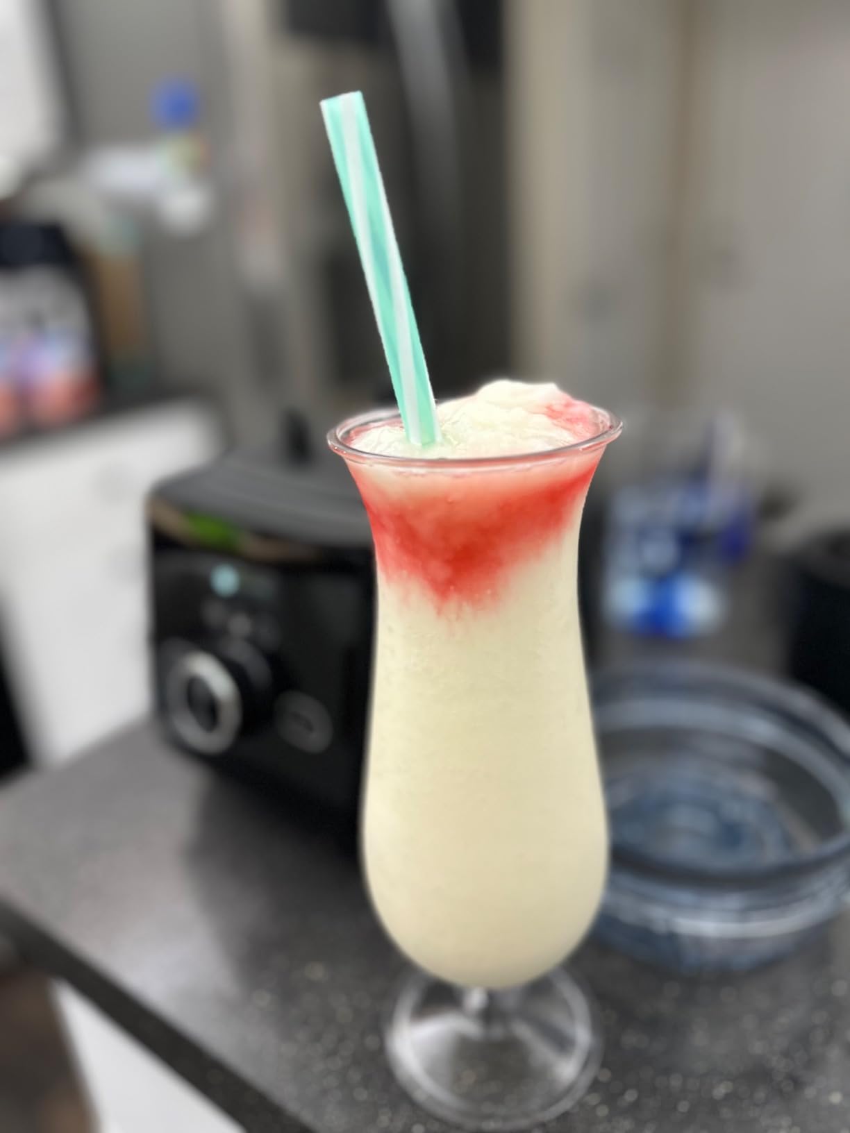 Vitamix Ascent X4 Blender with Five Blending Programs, Self-Cleaning Program, Professional-Grade Blender for Smoothies, Soups & More, Stainless-Steel Blades, 48 Oz Container, Brushed Stainless - Customer Photo 4