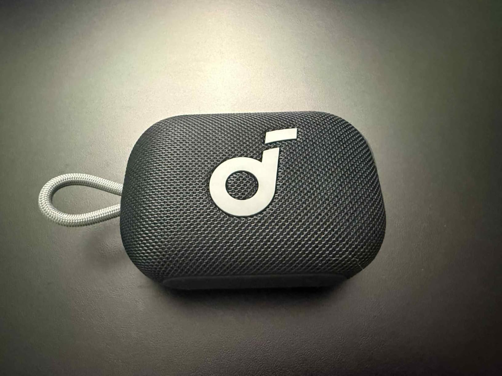 Soundcore Select 4 Go Bluetooth Shower Speaker by Anker, IP67 Waterproof/Dustproof, Ultra-Portable Speaker, Wireless, 20H Playtime, Floatable, Powerful Sound, Electronics for Outdoors/Home/Travel - Customer Photo 1