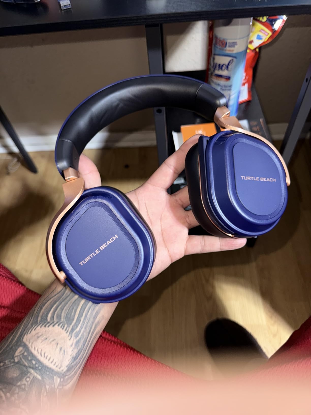 Turtle Beach Stealth 700 Gen 3 Wireless Multiplatform Amplified Gaming Headset for Xbox Series X|S, Xbox One, PC, PS5, Mobile – 60mm Drivers, AI Noise-Cancelling Mic, Bluetooth, 80-Hr Battery – Cobalt - Customer Photo 2