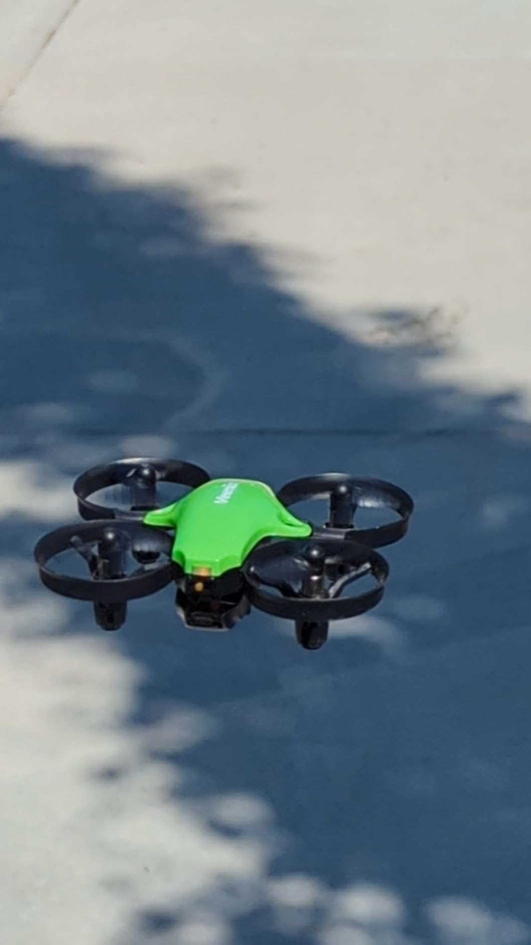 V995 Mini Drones for Kids 14+ and Beginners,Indoor RC Quadcopter,Small Helicopter Plane with 3D Flips,360° Rotation,Circle Fly,Auto Hover,Headless Mode and 3 Batteries,Gift for Boys and Girls - Customer Photo 2