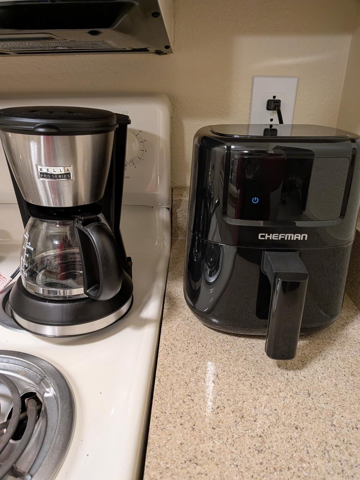 CHEFMAN 2 Qt Mini Air Fryer, Digital Space-Saving Compact, Nonstick Dishwasher Safe - Customer Photo 1