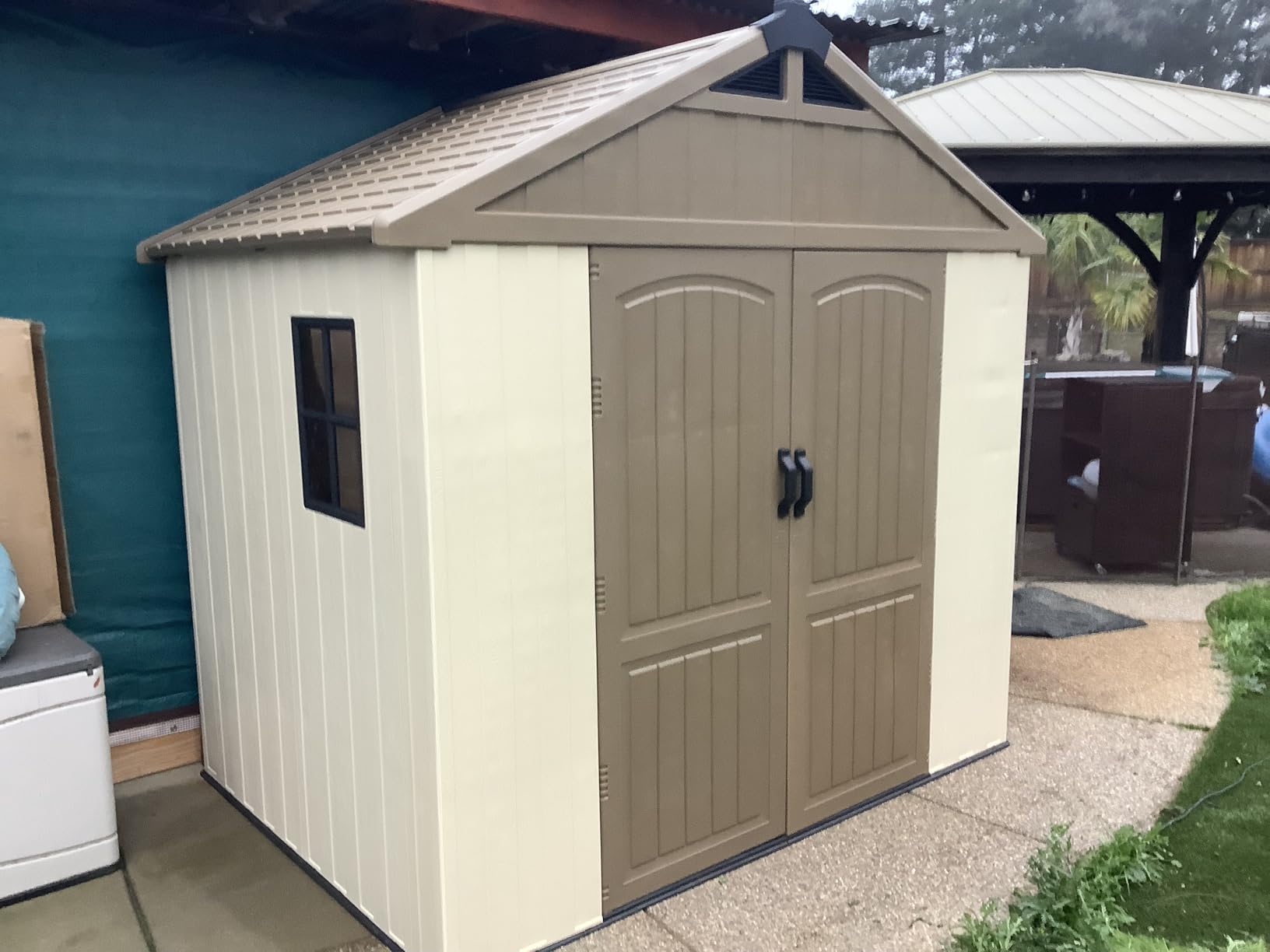 Patiowell 8 x 10 FT Resin Outdoor Storage Shed with Floor, Plastic Shed with Window and Lockable Door for Garden, Backyard, Tool Storage Use, Easy to Install in Beige (Kick-it Shed) - Customer Photo 3