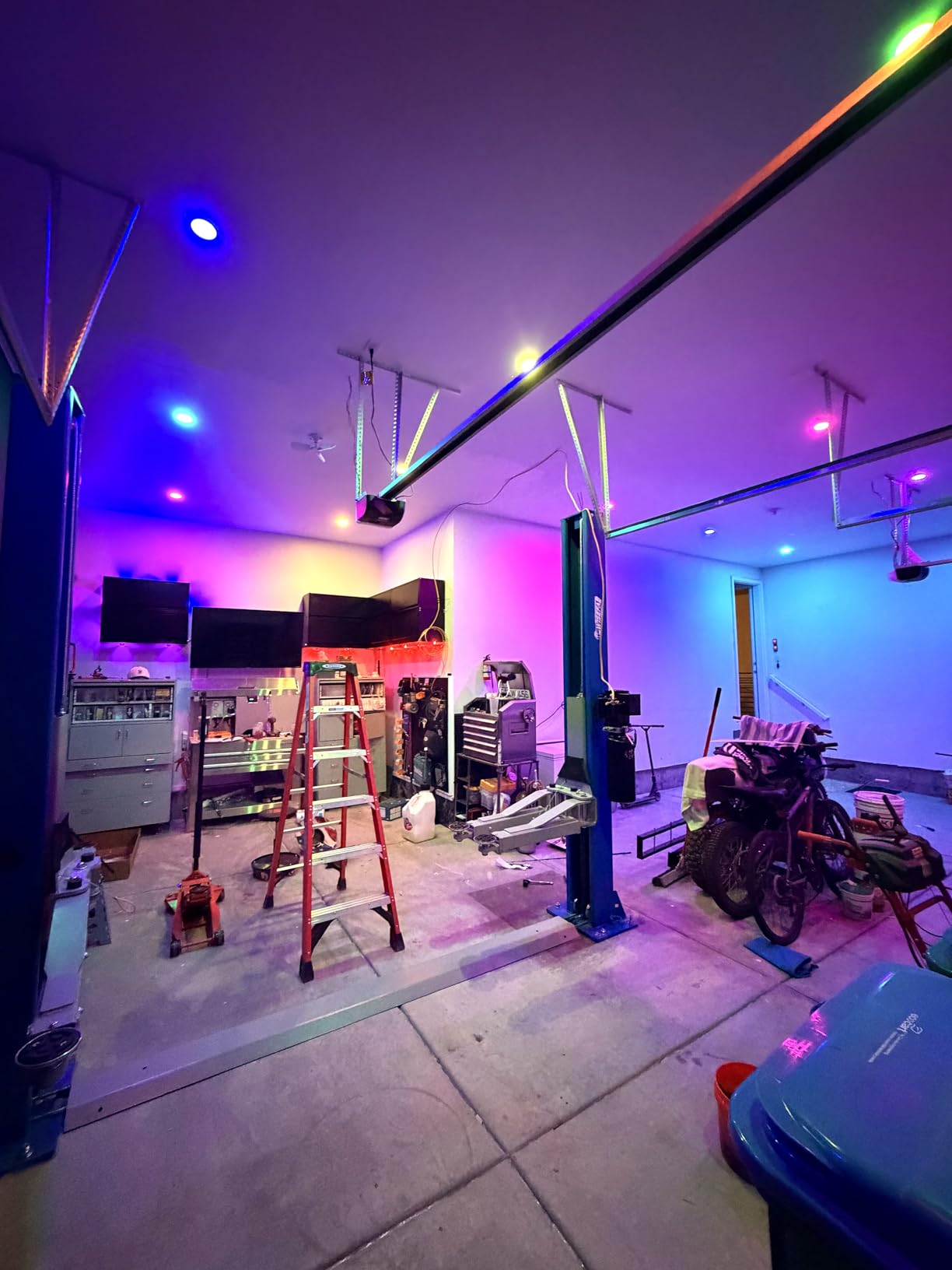 SikSog Smart Recessed Lighting 4 Inch RGBCW Color Changing 12W LED Downlight with Junction Box,1080 Lumen Recessed Ceiling Light Compatible with Alexa,Dimmable by Bluetooth Control -12Pack - Customer Photo 1