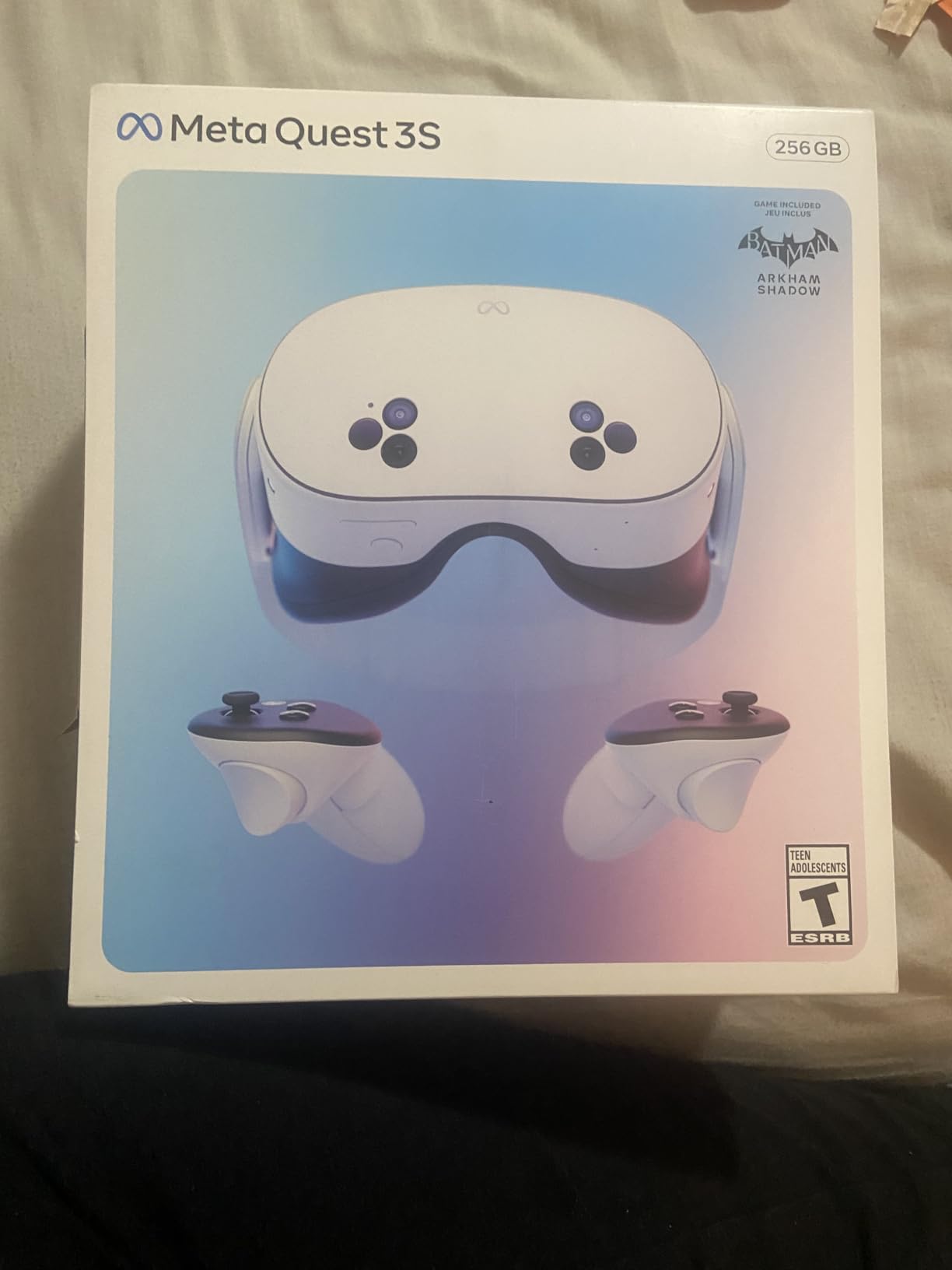 Meta Quest 3S 256GB | VR Headset — Thirty-Three Percent More Memory — 2X Graphical Processing Power — Virtual Reality Without Wires — Get Batman: Arkham Shadow Included Plus Access to 40+ Games - Customer Photo 1