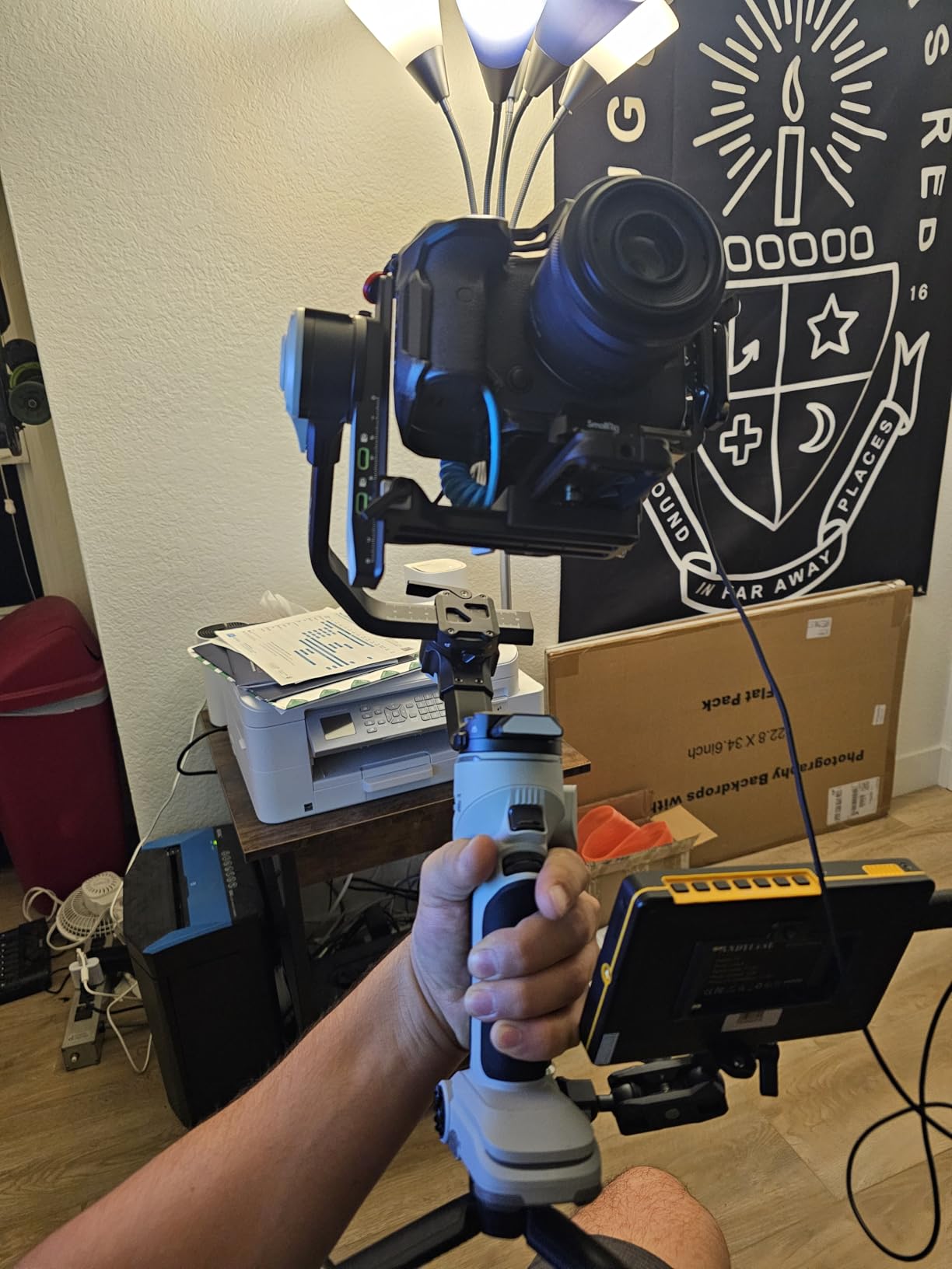ZHIYUN Crane 4E Gimbal Stabilizer for Camera, Handheld 3 Axis DSLR Gimbal Stabilizer for Canon/Nikon/Sony with Tripod, Native Vertical Shooting, Video Recording, Specialty Expansion - Customer Photo 2