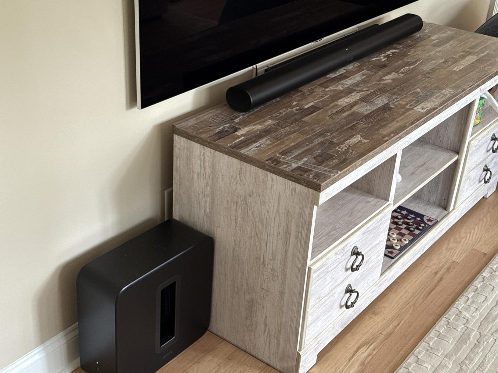 Sonos Arc Ultra Soundbar with Dolby Atmos and Voice Control - 9.1.4 Surround Sound for TV and Music - Black - Customer Photo 3