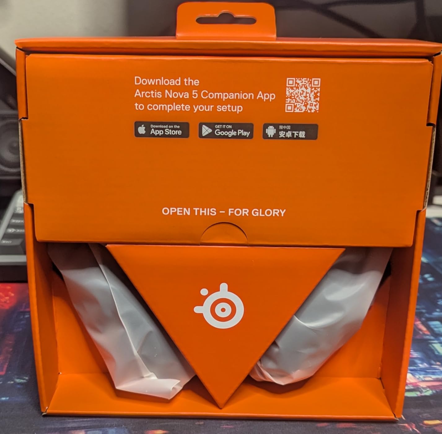 SteelSeries Arctis Nova 5P Wireless Multi-System Gaming Headset — White — Neodymium Magnetic Drivers — 100+ Audio Presets — 60 HR Battery — 2.4GHz or BT — Gen2.X Mic — PS5, PS4, PC, Switch, Mobile - Customer Photo 2