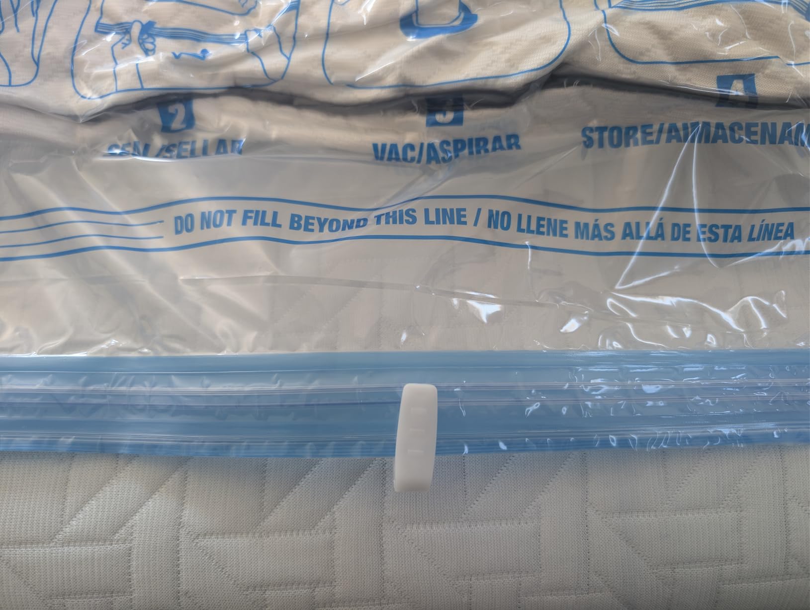 HIBAG Vacuum Storage Bags with Electric Pump, Vacuum Seal Space Saver Bags for Clothes, Clothing, Pillows, Blanket Bedding Comforters, Combo 20 pack - Customer Photo 2