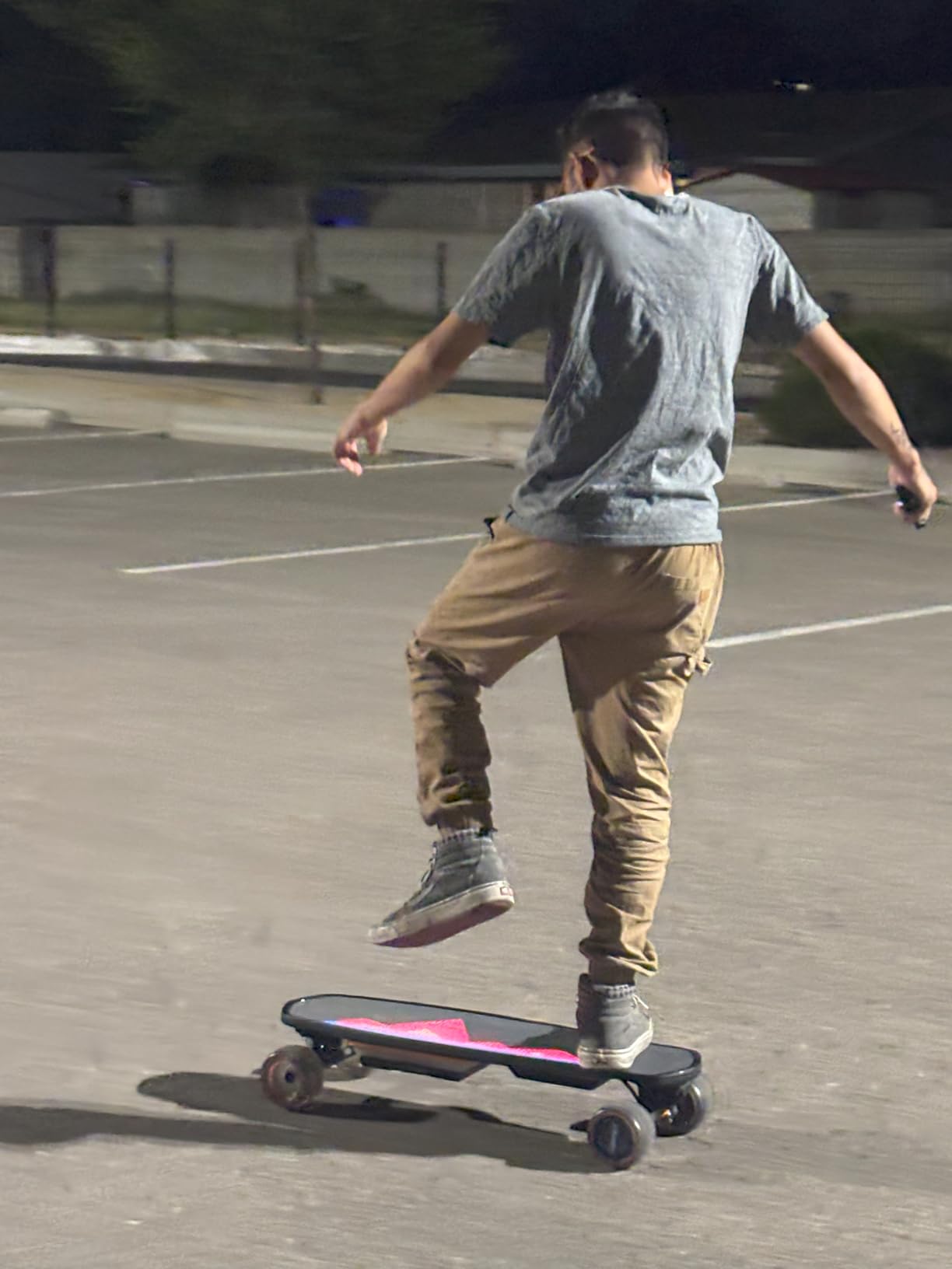 Uditer Electric Skateboard with Remote, Max 600W×2 Hub-Motors, Swappable Battery, Up to 28 MPH, 12–25 Miles Range, 4 Speed Modes, Electric Longboard for Adults & Beginners (Flamo / S3 / Pixel Series) - Customer Photo 2