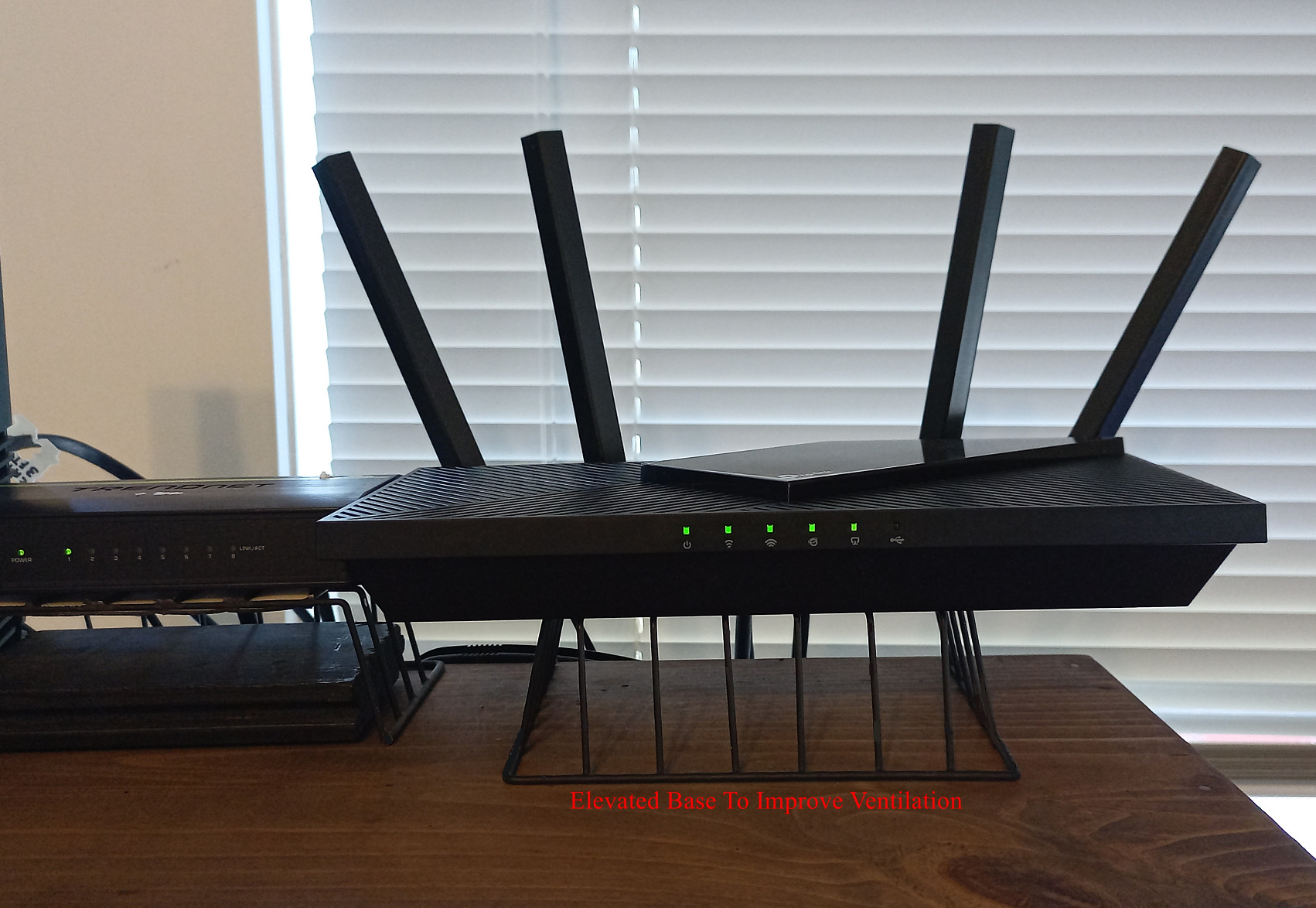 TP-Link Tri-Band BE15000 WiFi 7 Router Archer BE700 | 8-Stream 15Gbps | 1×10G+1×2.5G+2×1G Ports, USB 3.0 | 6 Internal Antennas | VPN Clients & Server | Easy-Mesh, MLO, Private IOT, Free Expert Support - Customer Photo 4