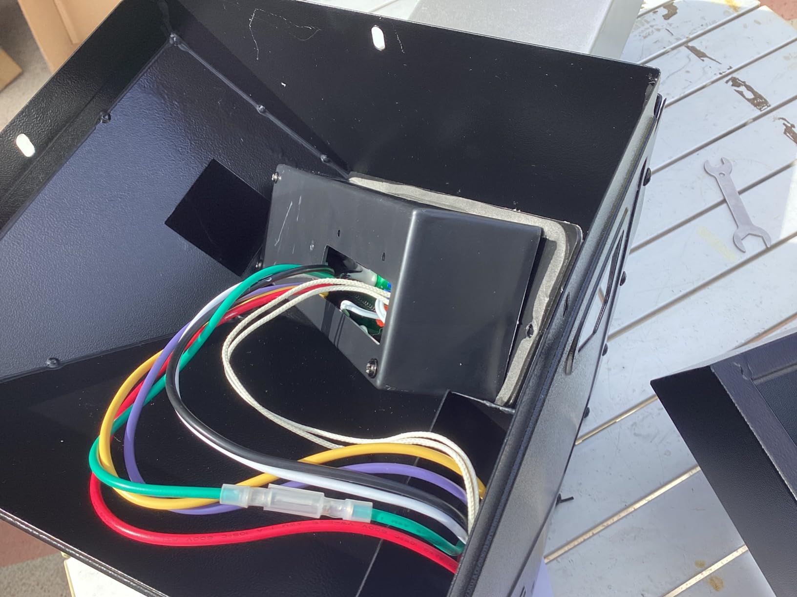 Z GRILLS Wood Pellet Grill & Smoker 8-in-1 Pellet Grill with Automatic Temperature Control，Meat Probes，572 Sq. in Area for Backyard Camping Outdoor Party - Customer Photo 2