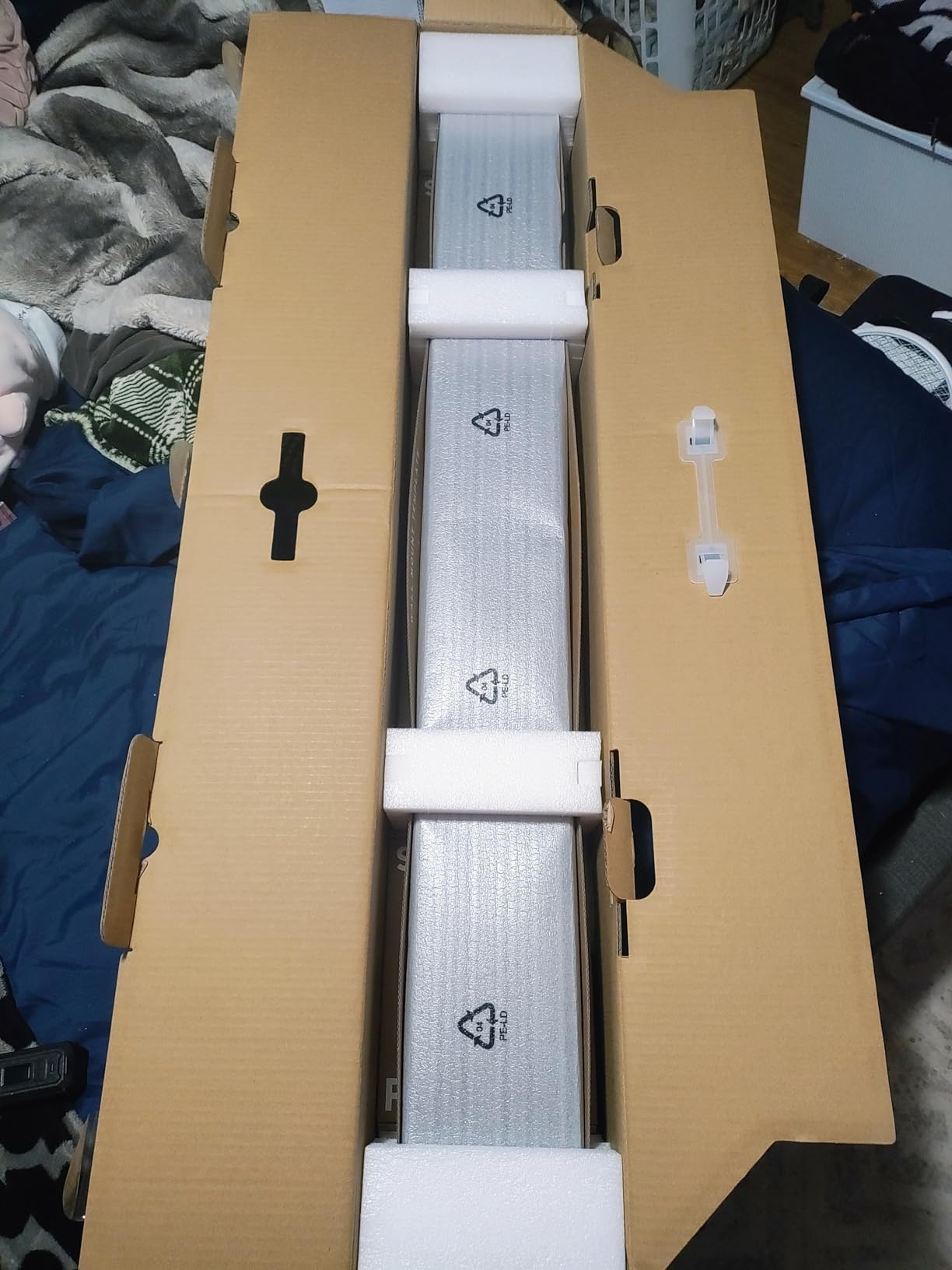 Klipsch Flexus CORE 200 3.1.2 Channel Powered by Onkyo Bluetooth Sound Bar with Dolby Atmos and Custom Tuned Bass - Customer Photo 1