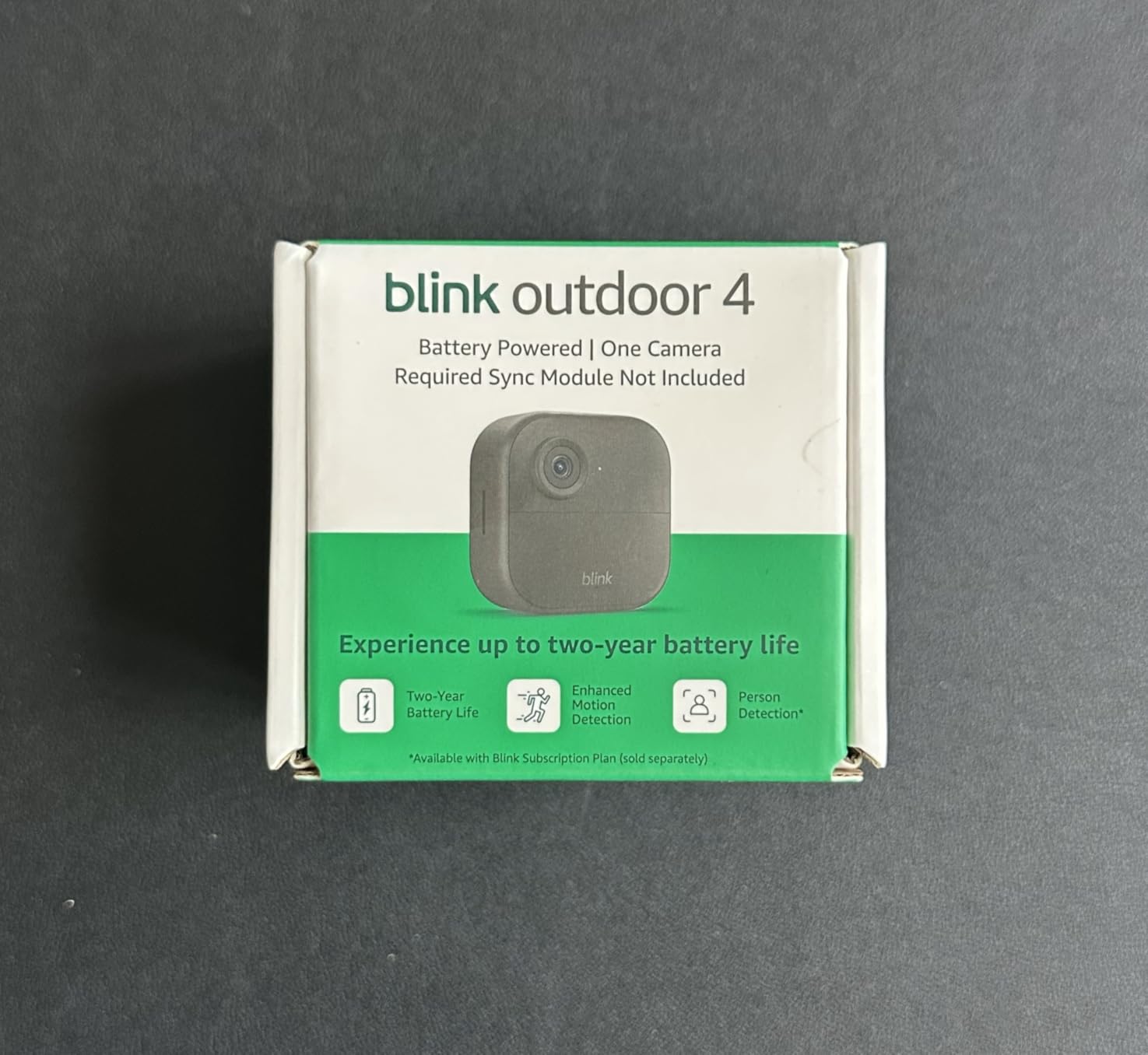 Blink Outdoor 4 - Wireless smart security camera, two-year battery life, 1080p HD day and infrared night live view, two-way talk. Sync Module Core included - 2 camera system - Customer Photo 2