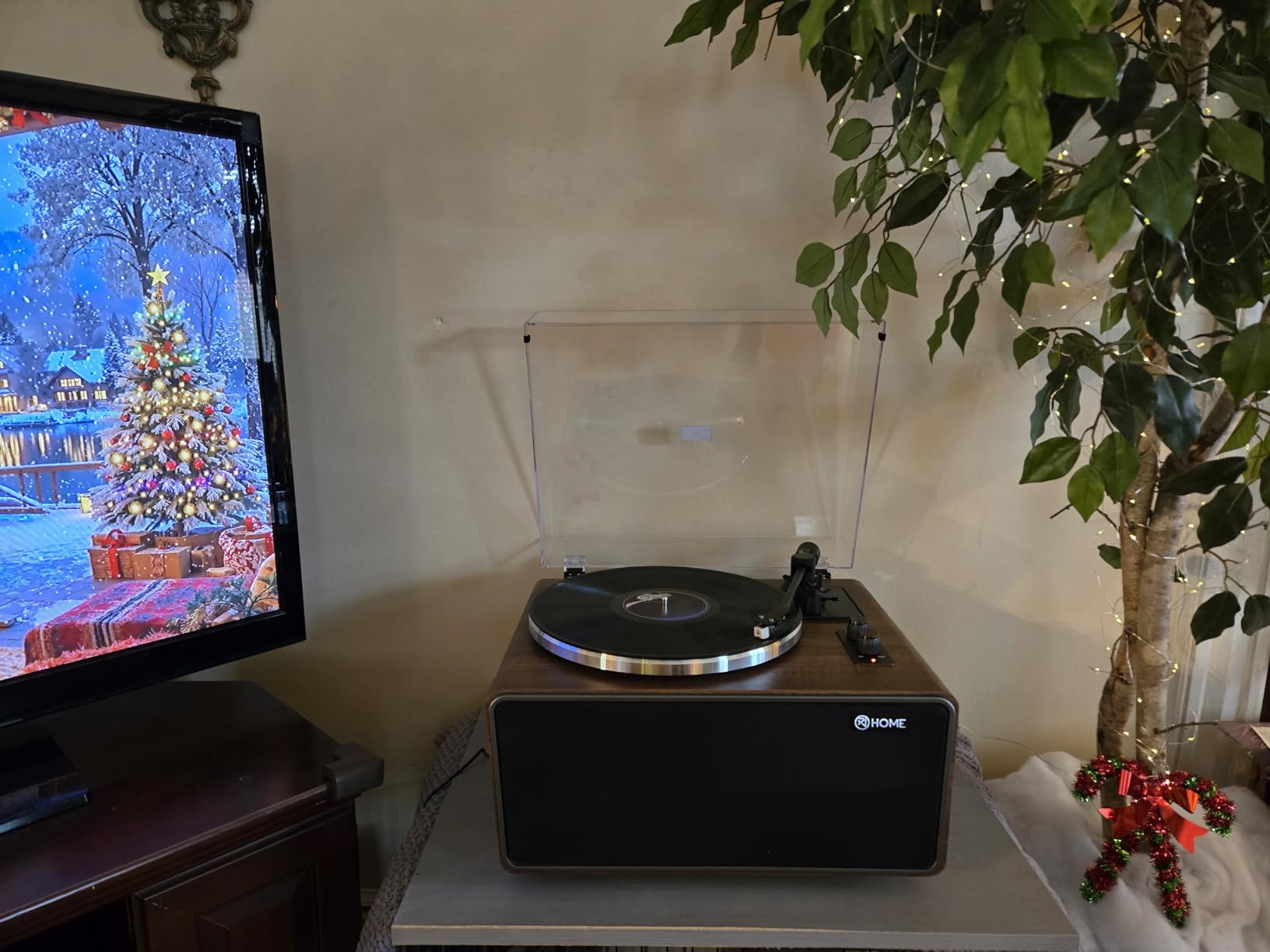 All in One Vinyl Record Player,Bluetooth Turntable Built in 4 Stereo Speakers Phono Preamp,High Fidelity Turntables for Vinyl Records with Magnetic Cartridge AT-3600L,2-Speed,33/45RPM,USB PC Recording - Customer Photo 1