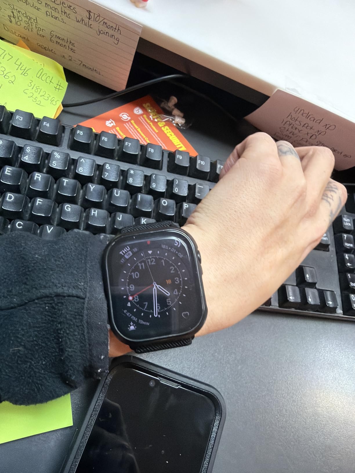 Apple Watch Series 10 GPS + Cellular 46mm - Jet Black Aluminum Case with Black Sport Band (Renewed) - Customer Photo 2