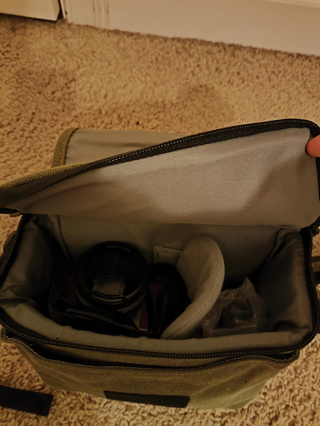 Besnfoto Mirrorless Camera Shoulder Bag Small Messenger Case Waist Bag Compatible for Canon (BlackH, Small) - Customer Photo 2