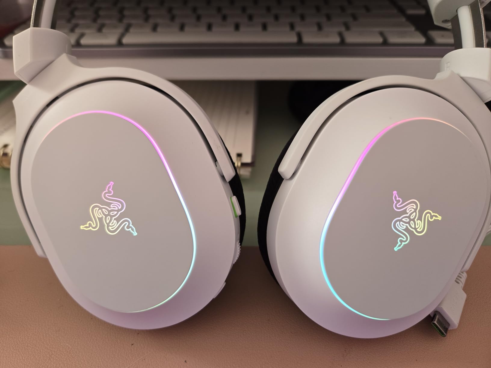 Razer Barracuda X Chroma Wireless Gaming Headset: 2.4GHz Wireless & Bluetooth - Lightweight - Chroma RGB - 40mm Drivers - Cardioid Mic - 70 Hr Battery - for PC, Mac, PS5, Switch 2, Smartphone - Black - Customer Photo 1