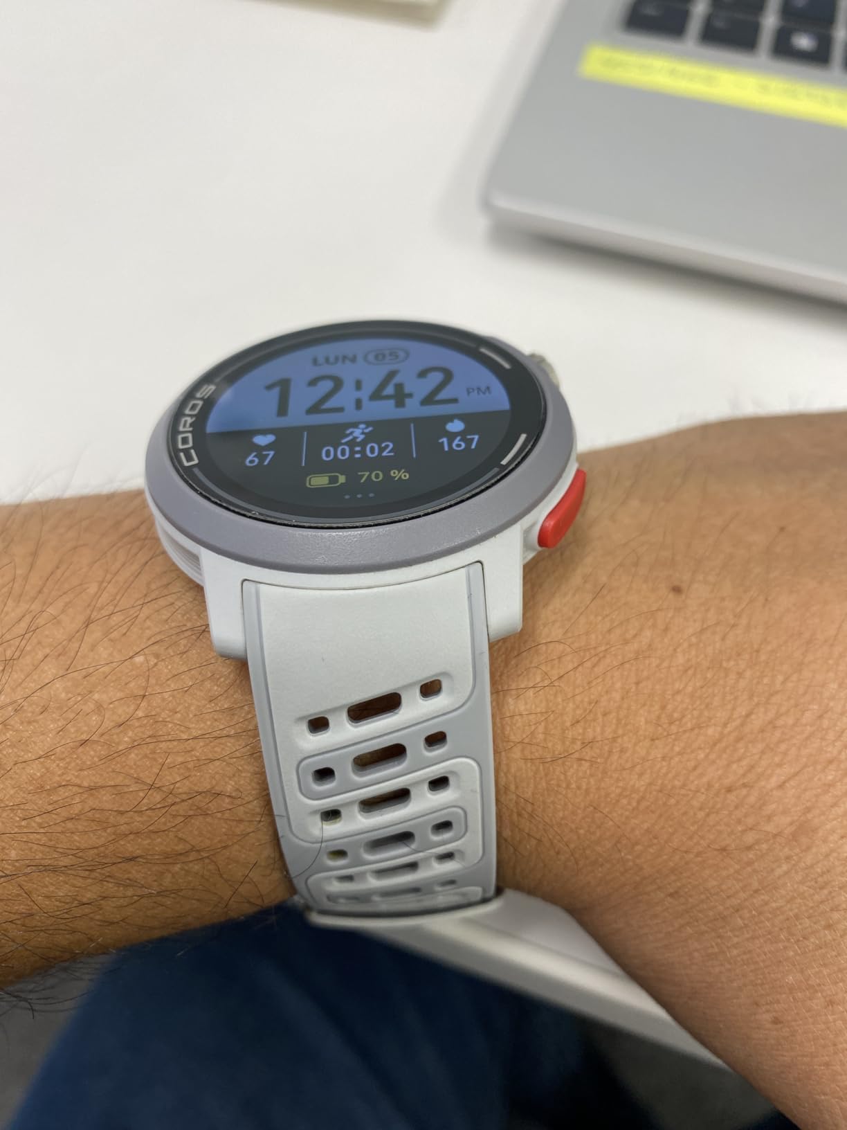 COROS PACE Pro GPS Sport Watch, 1.3-inch AMOLED Touchscreen, Fastest in Class Processor Running Watch, 20 Days Battery Life, Navigation with Global Offline Maps, Sleep Tracking, Running - Black - Customer Photo 1