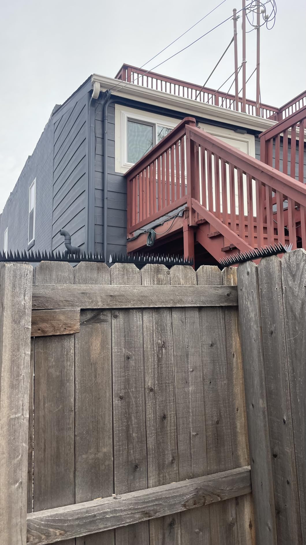 Anti Climb Fence Spikes Metal for Outdoor Walls, Garden Fences,Intruder Deterrent Fence Wall Spikes for Thieves and intruders,Roofs, Durable Home Security 6PCS（94.4 in ） - Customer Photo 3