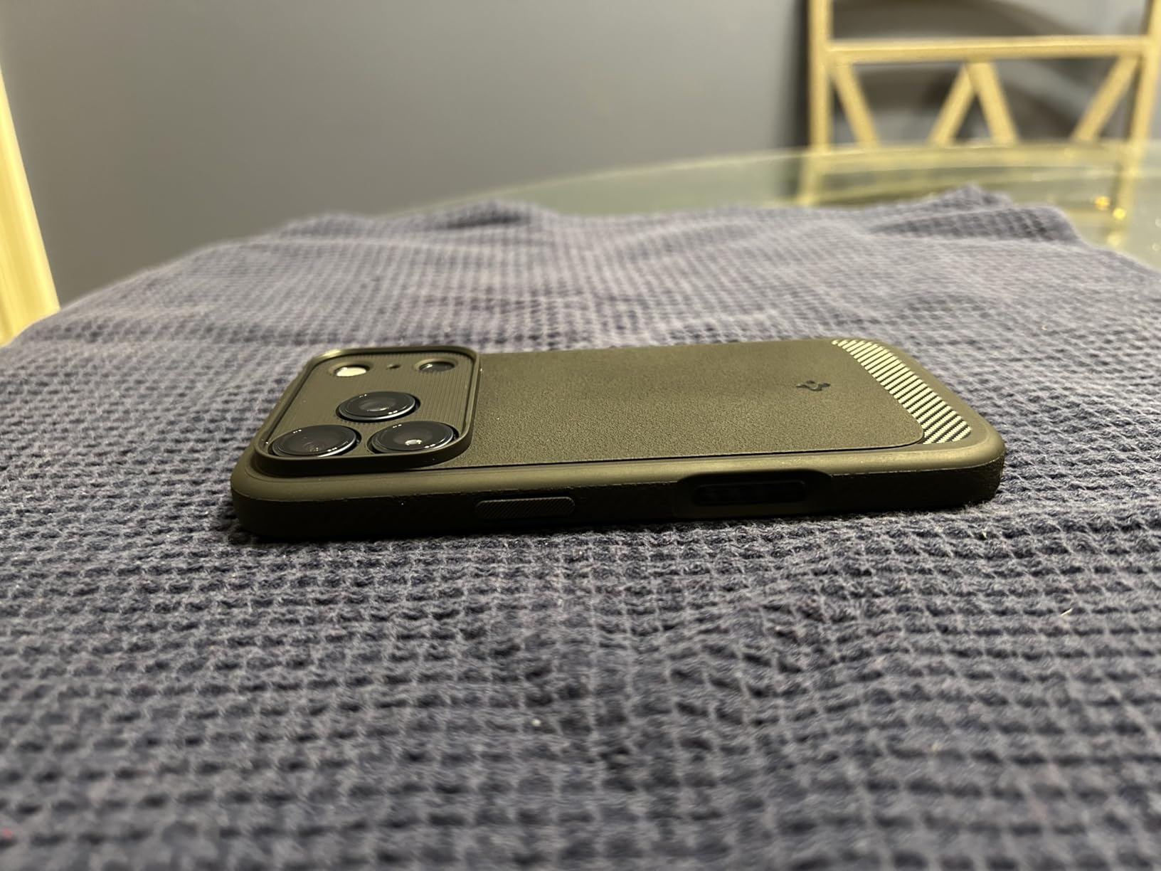 Spigen iPhone 16e Case, Rugged Armor MagFit [Compatible with Magsafe Accessories] [Military-Grade Protection] - Matte Black - Customer Photo 1