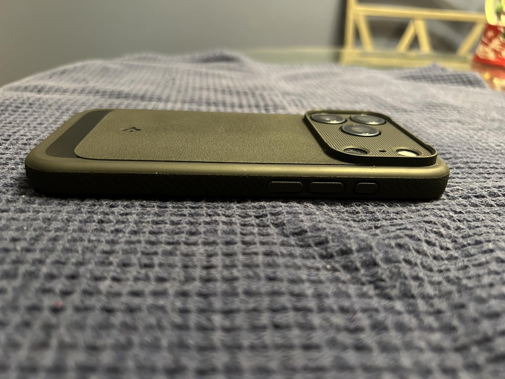 Spigen iPhone 16e Case, Rugged Armor MagFit [Compatible with Magsafe Accessories] [Military-Grade Protection] - Matte Black - Customer Photo 2