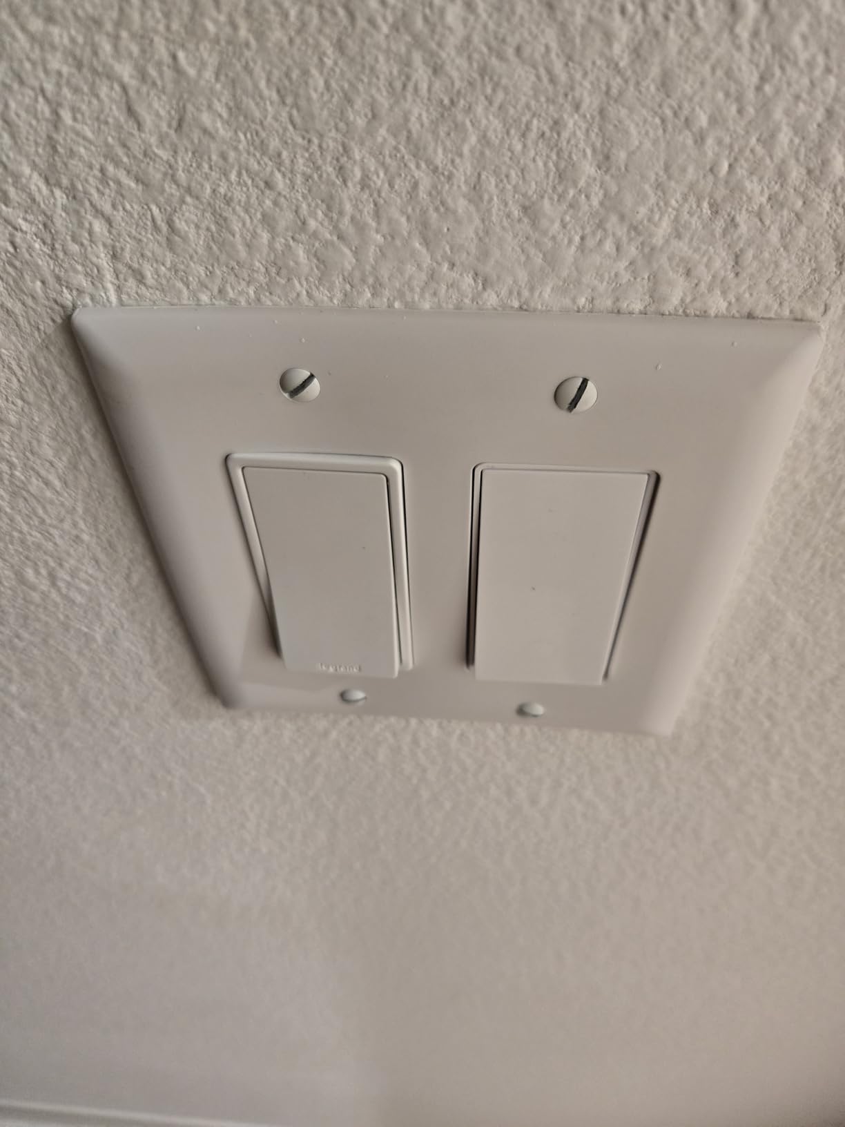 TP-Link Tapo Smart Switch, Single-Pole/3-Way/4-Way, Matter Compatible, Energy Monitoring, Neutral Wire Required, Works with Alexa, Siri, Google Home, SmartThings, UL Certified, 2.4GHZ Wi-Fi, Tapo S515 - Customer Photo 1