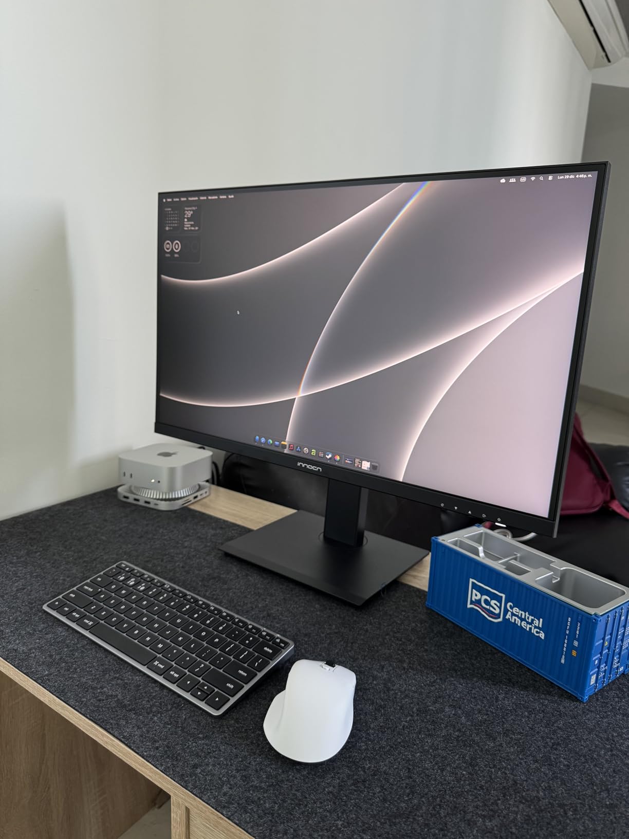 Apple 2024 Mac mini Desktop Computer with M4 chip with 10-core CPU and 10-core GPU: Built for Apple Intelligence, 24GB Unified Memory, 512GB SSD Storage, Gigabit Ethernet - Customer Photo 1