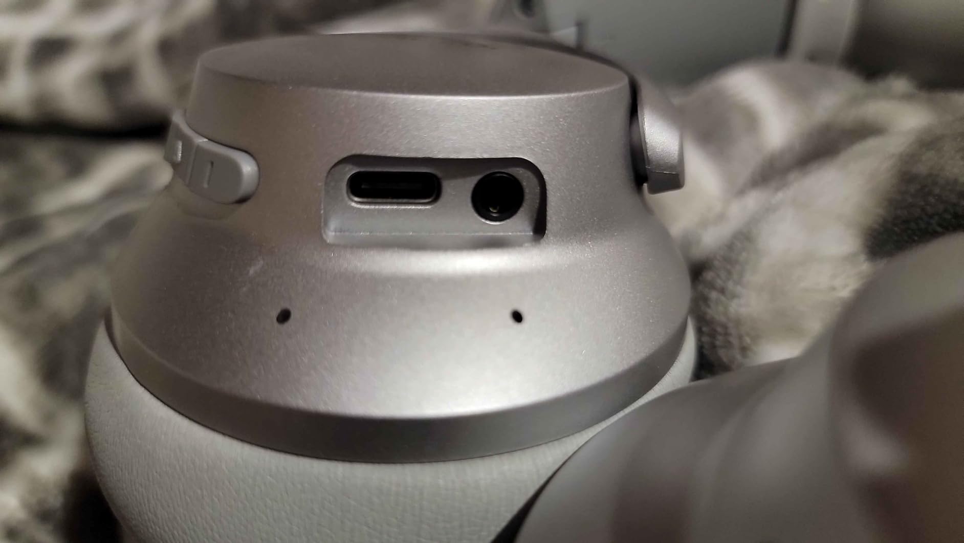 Soundcore Anker Life Q20 Hybrid Active Noise Cancelling Headphones - Customer Photo 1