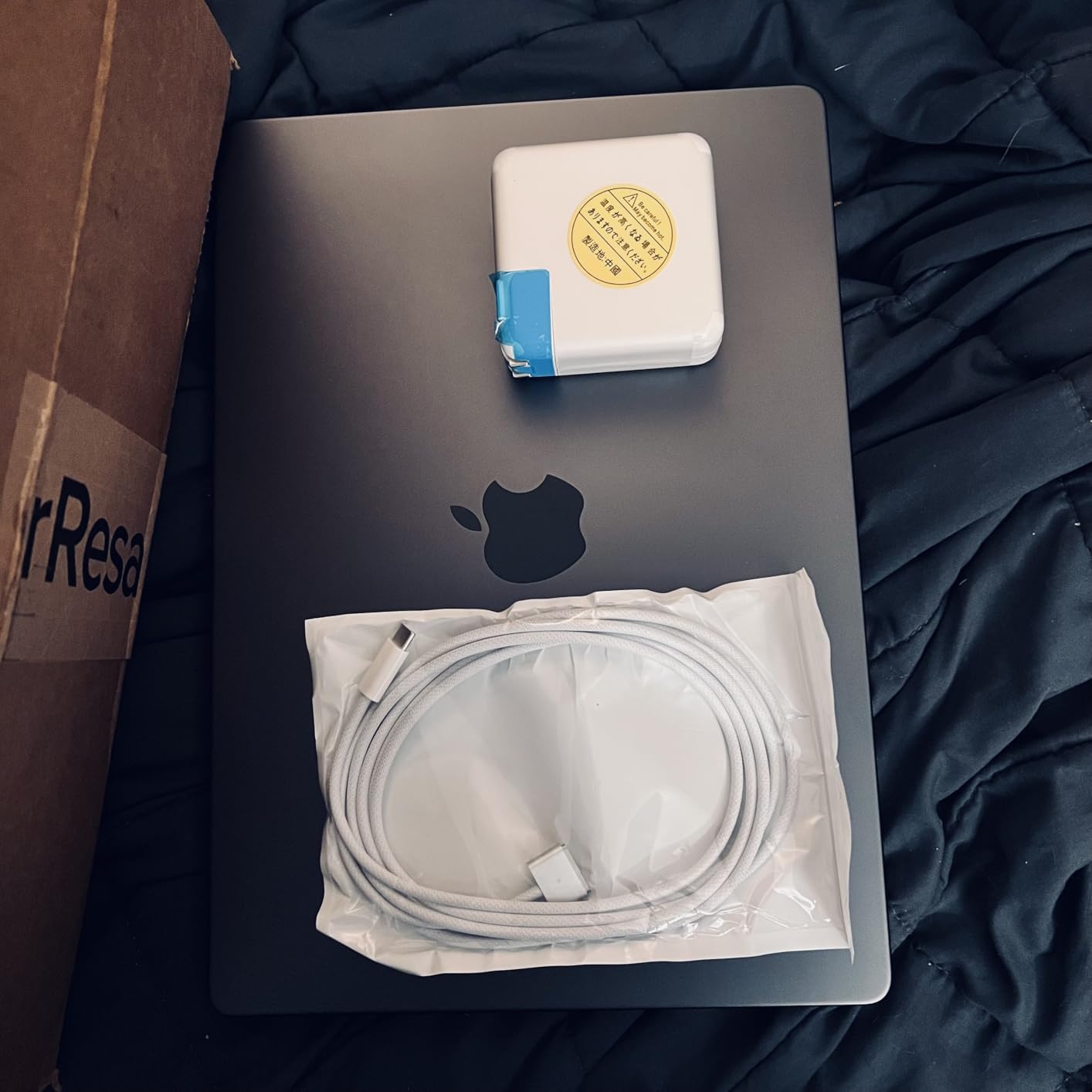 Apple 2024 MacBook Pro with Apple M4 Chip (14-inch, 16GB RAM, 512GB SSD Storage) Space Black (Renewed) - Customer Photo 1