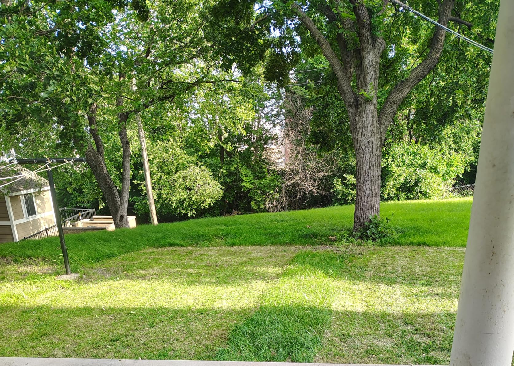 SOYUS Lawn Mower Cordless, 13 Inch 20V Electric Lawn Mowers with Brushless Motor, 5-Position Height Adjustment, 4.0Ah Battery & Charger Included - Customer Photo 1