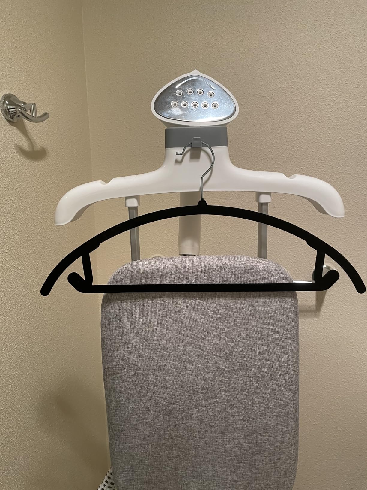 HAPAIS Steamer for Clothes,1800W Standing Garment Steamer 30s Heat-up with Adjustable Stable Double Rod,2-in-1 Flat & Hanging Ironing,Clothes Steamer with 10 Fabric Steam Modes - Customer Photo 2