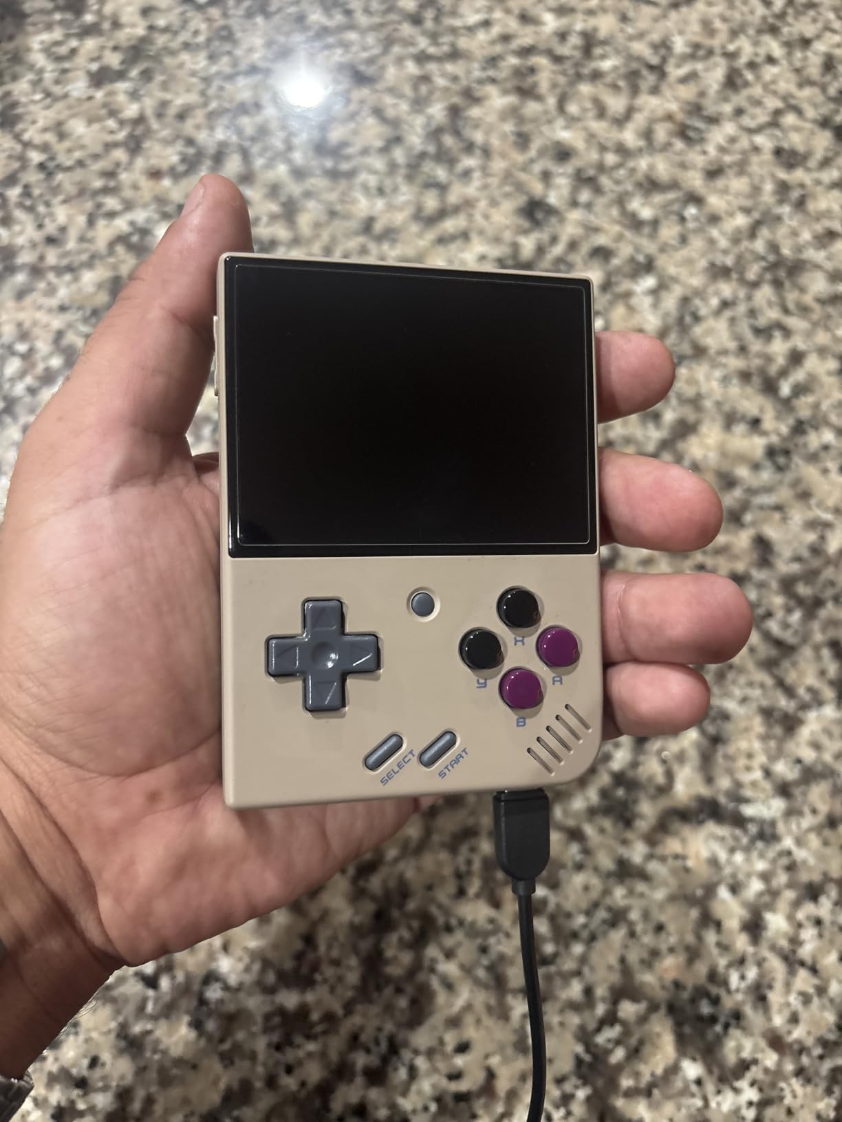 Miyoo Mini Plus with Portable Case Retro Emulator Handheld Game Console Latest Version with WiFi & RTC, 3.5'' 640*480 IPS Screen 3000mAh Battery, Black 64GB - Customer Photo 1