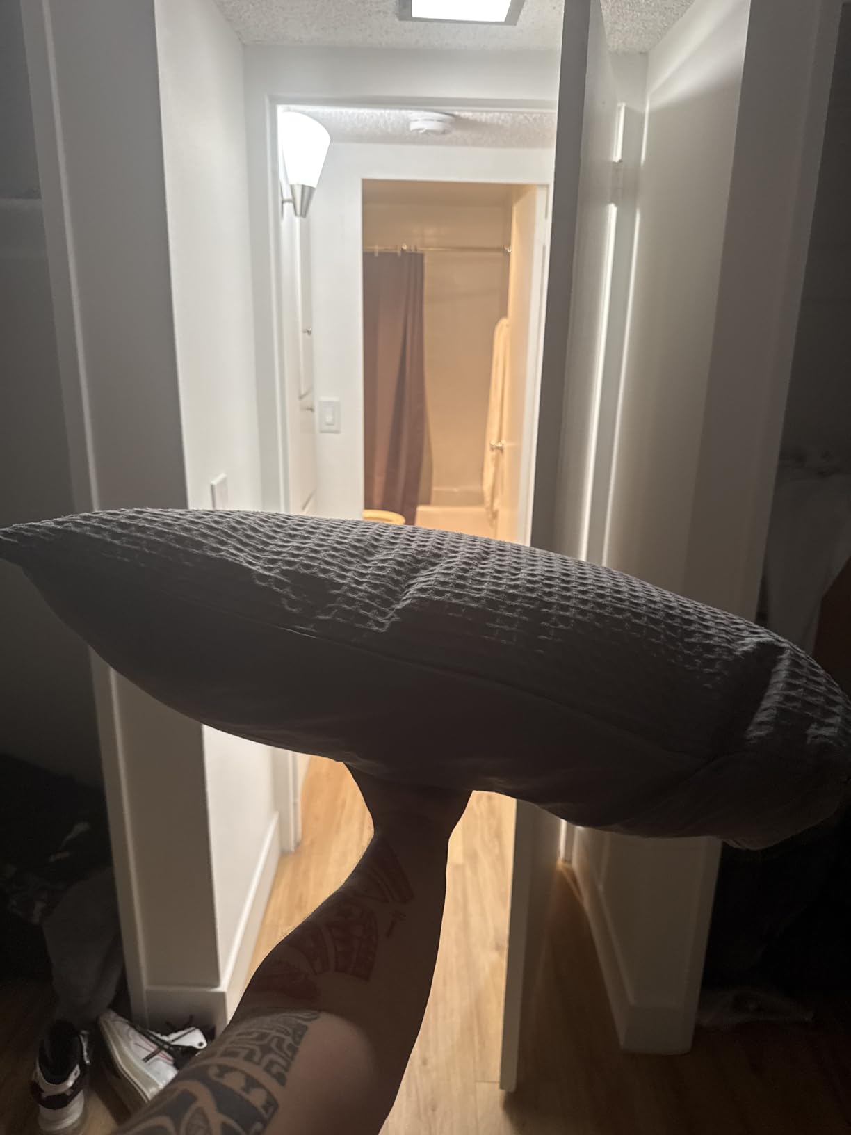 Sasttie Pillows Queen Size Set of 2, Bed Pillows for Side, Back, and Stomach Sleepers - Oeko-Tex Certified Down Alternative Plump Filling - Hotel Quality and Machine Washable, 2 Pack - Customer Photo 2