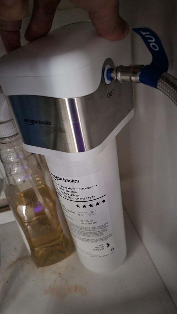 Amazon Basics Under Sink Water Filter System, NSF/ANSI 42 & 372 Certified, Service Life 1 Year, 11,000 Gallons, White - Customer Photo 2