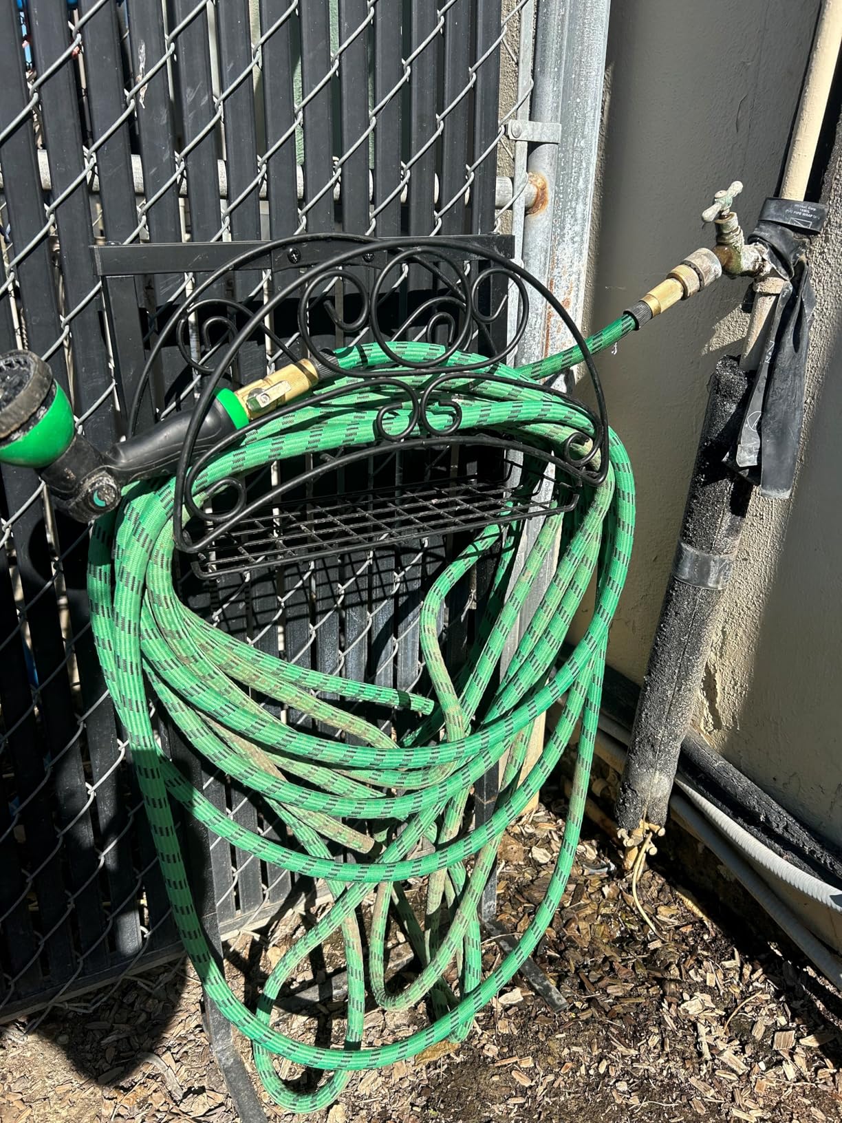 TomCare Garden Hose Holder Upgraded Water Hose Holder with Storage Basket Heavy Duty 4 Spikes Hose Hanger Holds 160 Feet Hoses Stable Freestanding Hose Storage Organizer for Outside Yard - Customer Photo 1