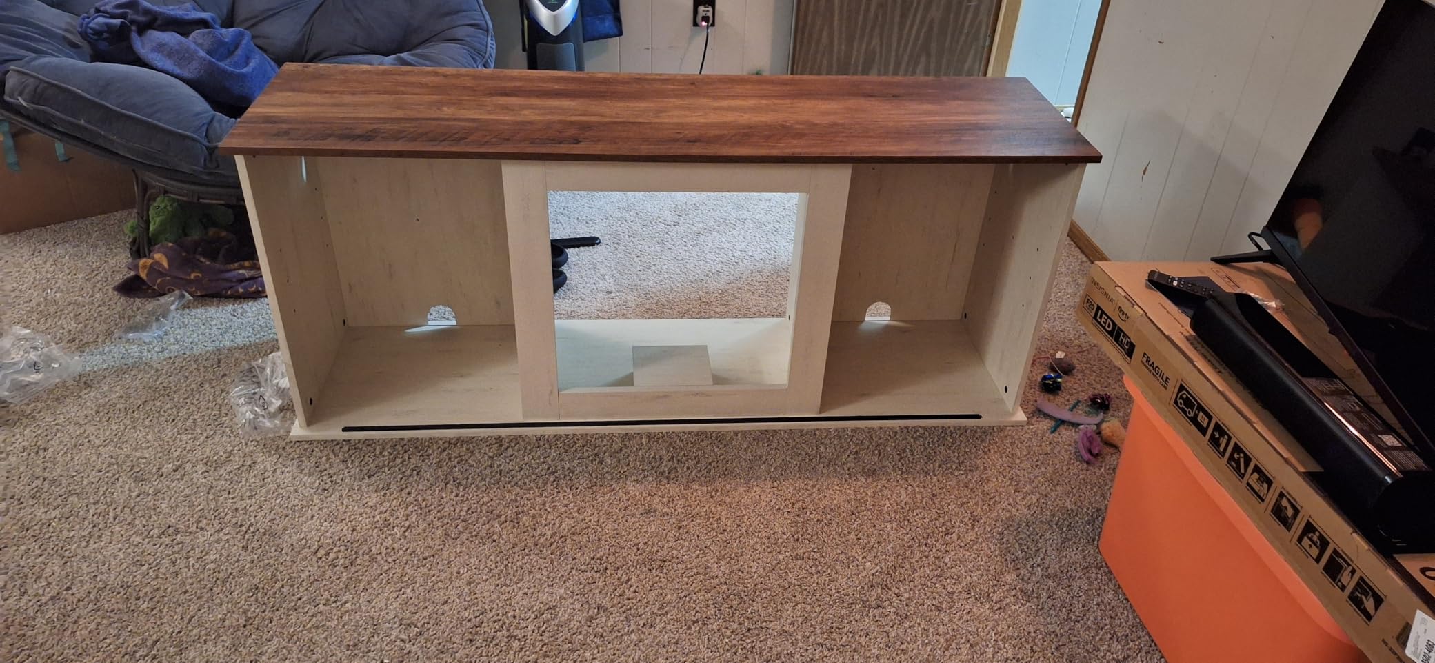 VASAGLE Farmhouse TV Stand for TVs up to 65 Inches, Entertainment Center with Storage Cabinets and Sliding Barn Doors, Media Console Table for Living Room, Rustic White and Honey Brown ULTV535W01 customer photo 2
