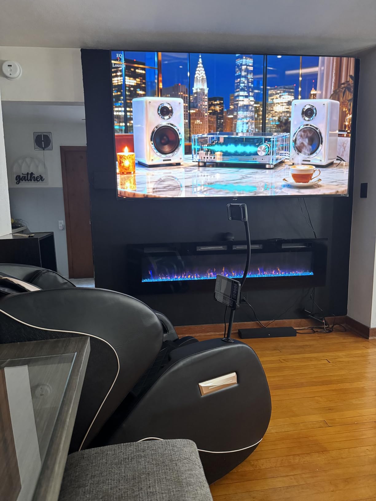 AYJOIR 2026 Massage Chair Full Body, Zero Gravity SL-Track Shiatsu Massage Recliner Chair with Body Scan, 6 Fix Point Rollers,Airbags,Deep Yoga Stretch, Heating Function, Black - Customer Photo 2