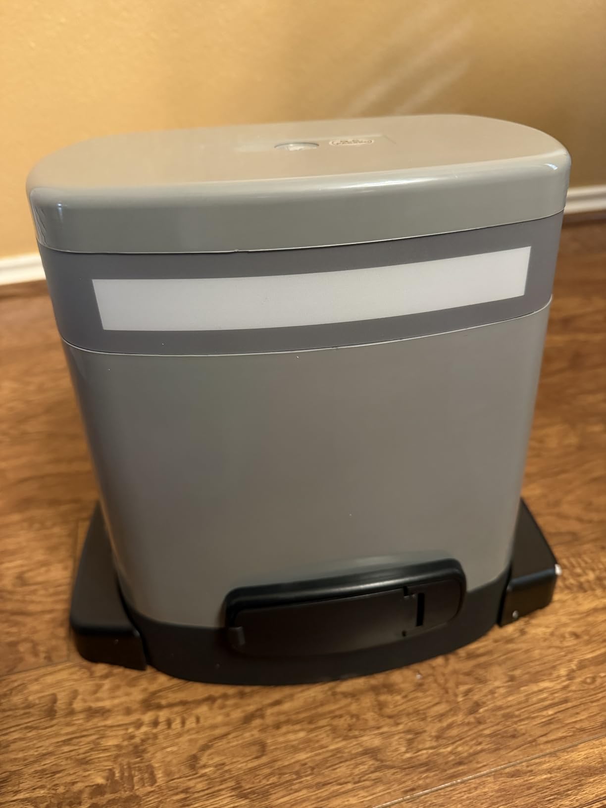 Blütezeit 1400lb Solar Sliding Gate Opener, Automatic Chain Drive Gate Motor with WiFi Control | Backup Battery | IR Sensor & 2 Remotes for Driveway Gates (Solar Panel Included) - Customer Photo 1