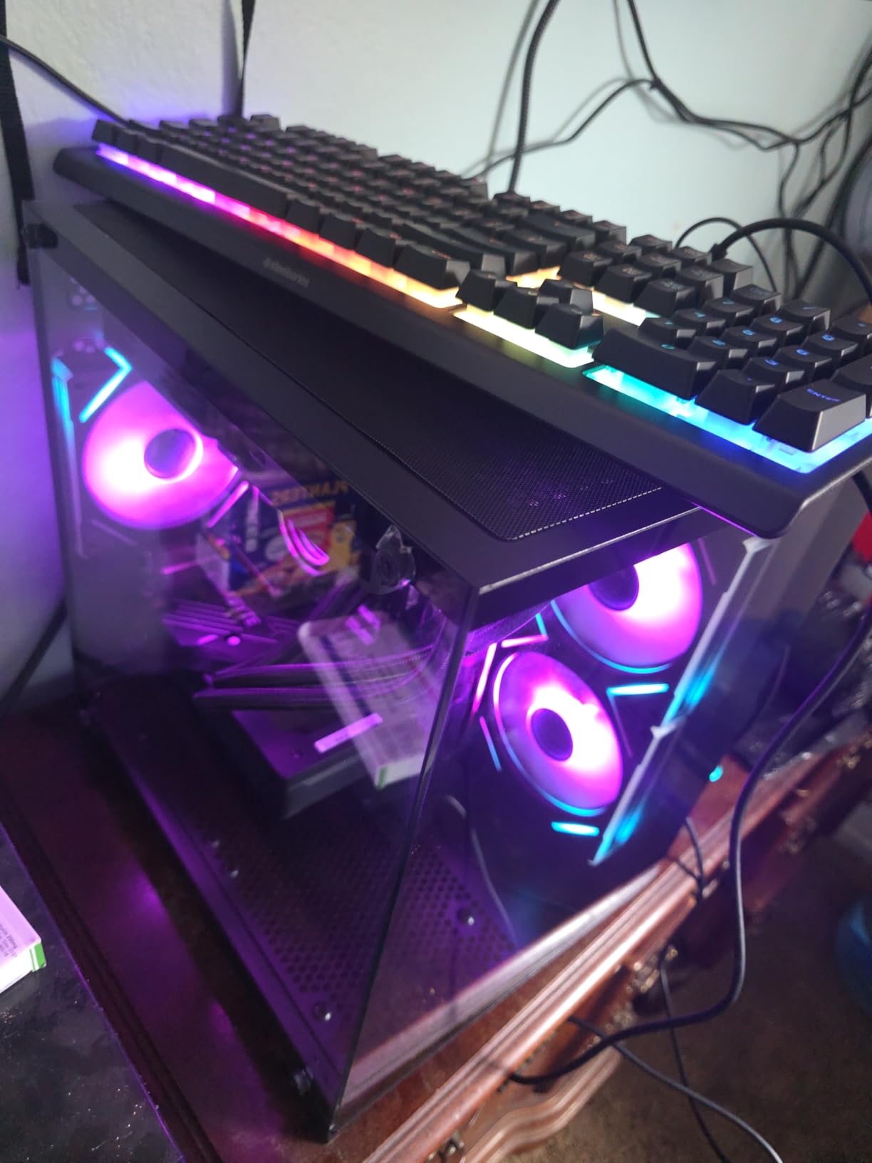 YAWYORE Gaming PC Desktop Computer AMD Ryzen 5 5600GT,16GB DDR4 3200MHz,1TB M.2 NVMe PCle,550W 80PLUS PSU,WiFi,Game Design Office Console,Sea View Room, Towers Prebuilt PC (Black) - Customer Photo 1