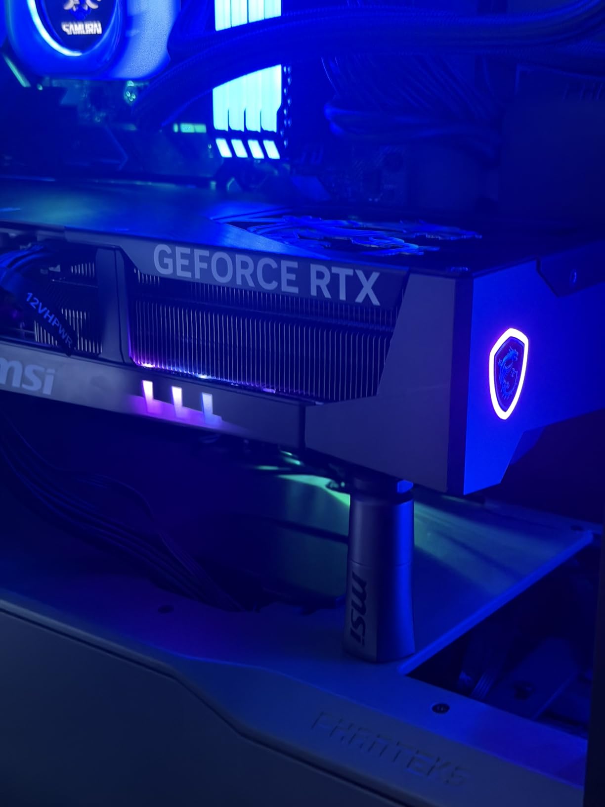 msi Gaming RTX 5090 32G Gaming Trio OC Graphics Card (32GB GDDR7, 512-bit, Extreme Performance: 2497 MHz, DisplayPort x3 2.1a, HDMI 2.1b, NVIDIA Blackwell Architecture) - Customer Photo 1