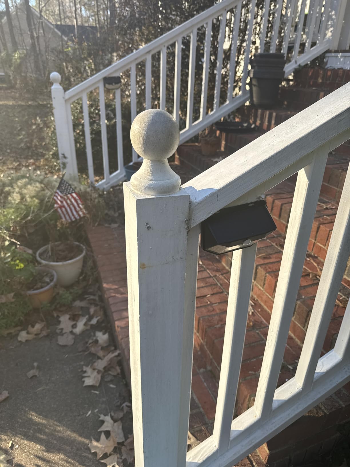 HMCITY 120 LED Outdoor Solar Lights with Motion Sensor and 3 Lighting Modes, IP65 Waterproof Wide Solar Wall Lights Ideal for Garden Patio Yard (Front Button 6Packs, Black Shell-Daylight White) - Customer Photo 1