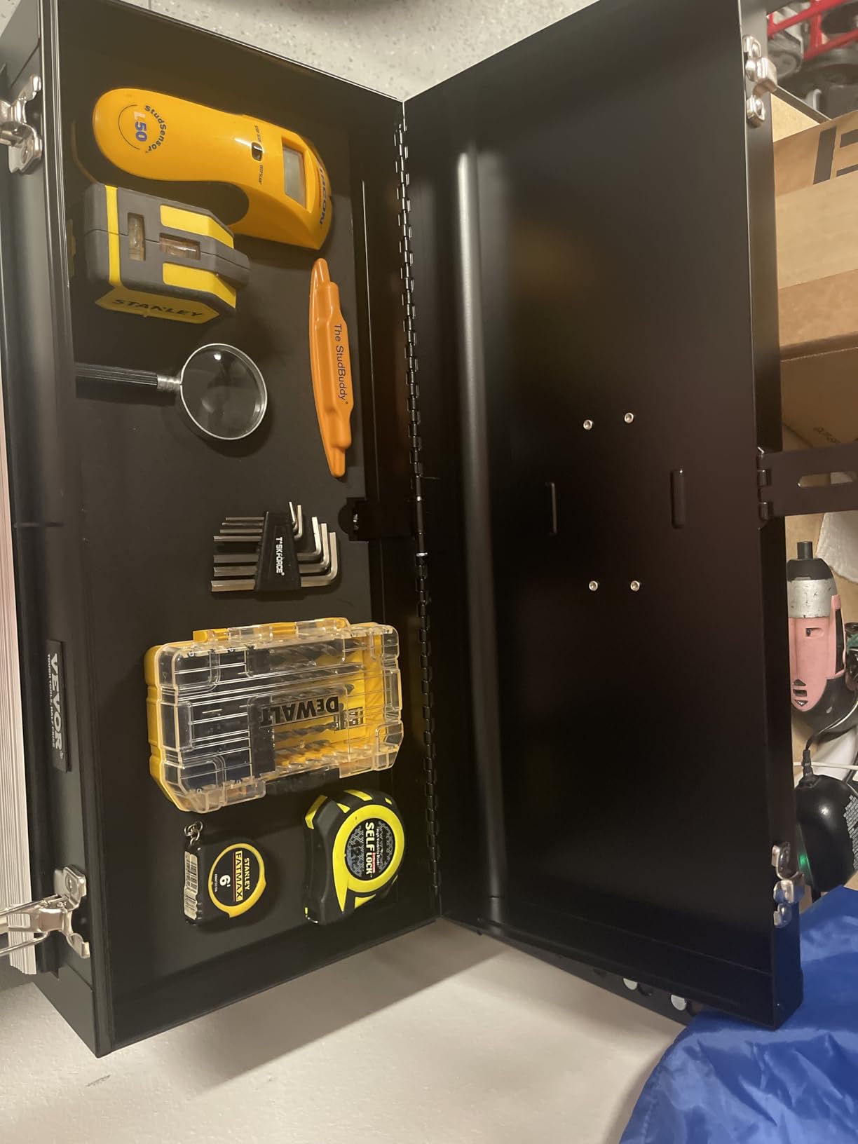 VEVOR Metal Tool Box, 20.5-inch, Portable Metal Tool Box with 4 Drawers, Small Tool Chest with EVA Liners, Ball Bearing Slide Drawers Locking - Customer Photo 1