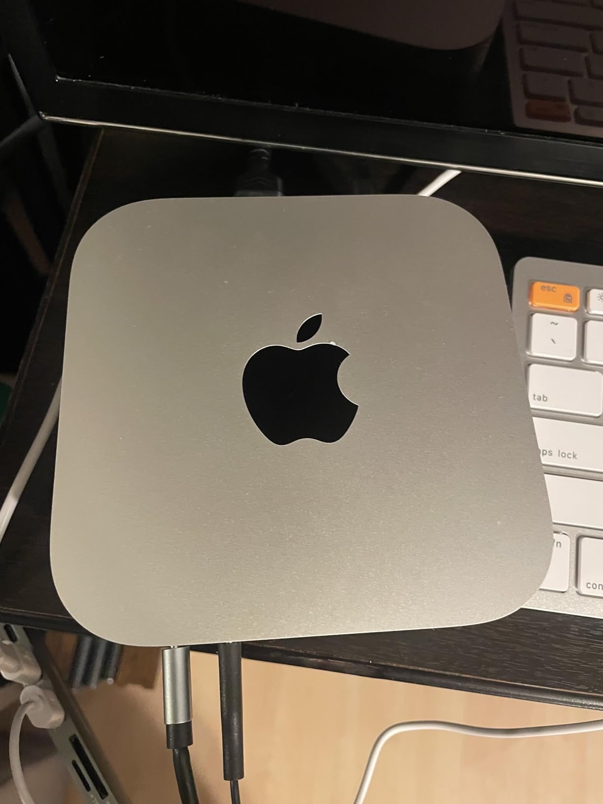 Apple 2024 Mac Mini with Apple M4 Chip with 10-Core CPU, 16GB RAM, 512GB SSD Storage, Silver (Renewed) - Customer Photo 1