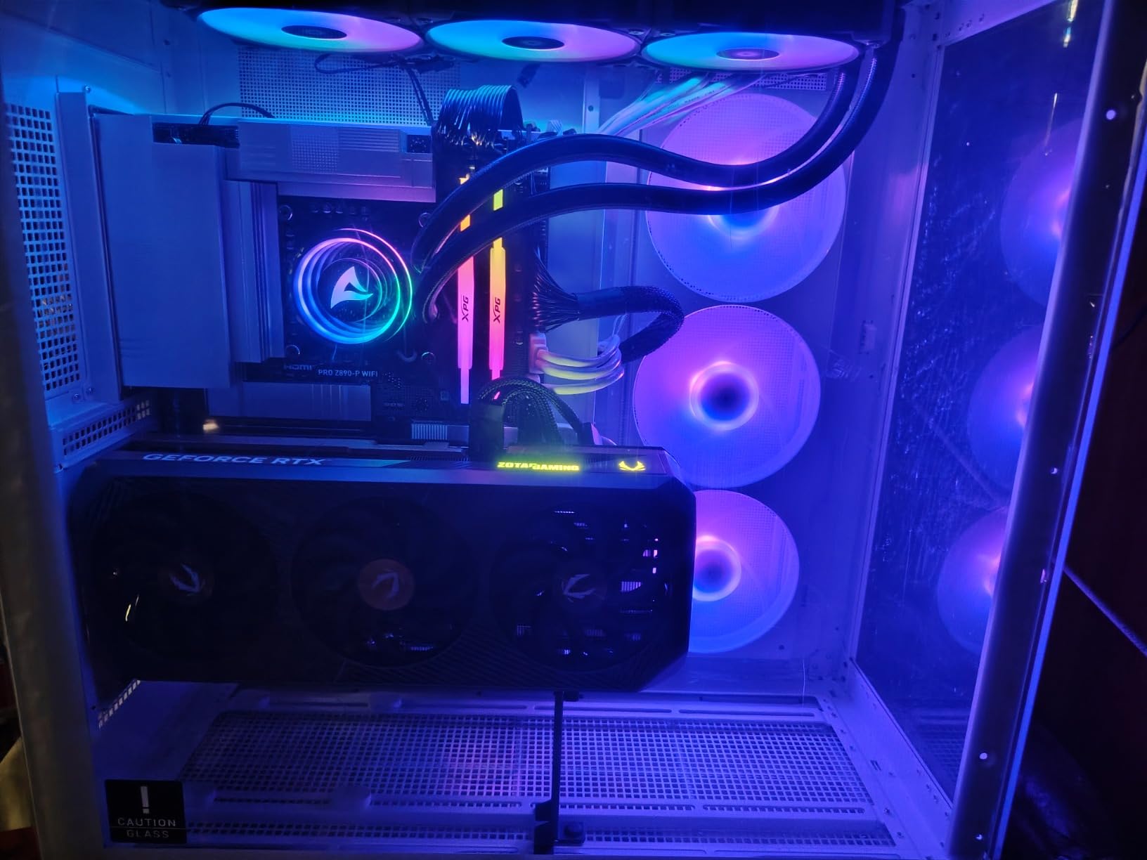 ZOTAC Gaming GeForce RTX 5080 Solid OC DLSS 4 16GB GDDR7 256-bit 30 Gbps PCIE 5.0 Gaming Graphics Card, IceStorm 3.0 Advanced Cooling, Spectra 2.0 ARGB Lighting, ZT-B50800J-10P - Customer Photo 1