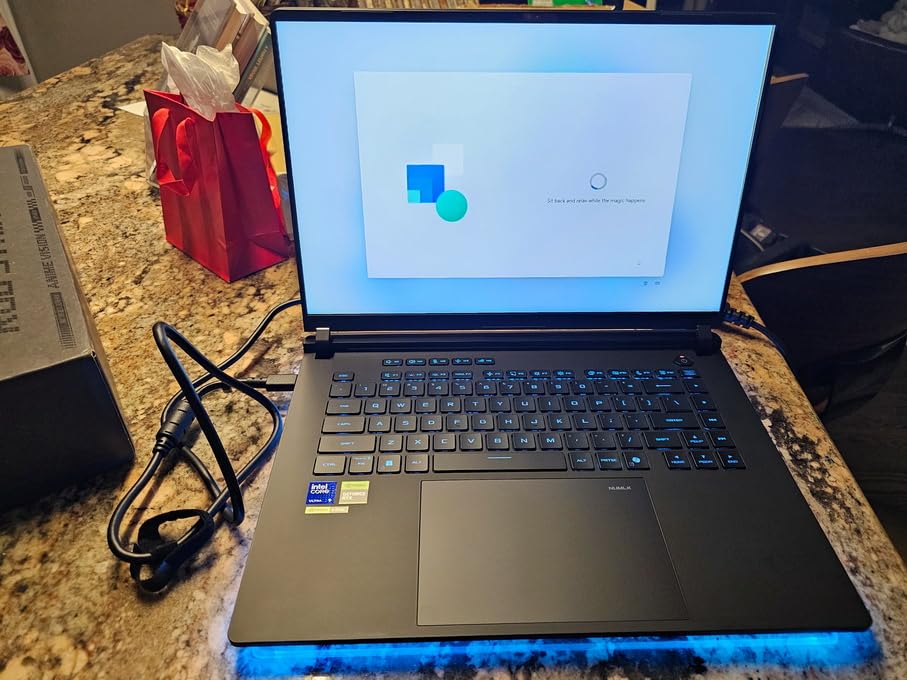 ASUS ROG Strix SCAR 16 (2025) Gaming Laptop, 16