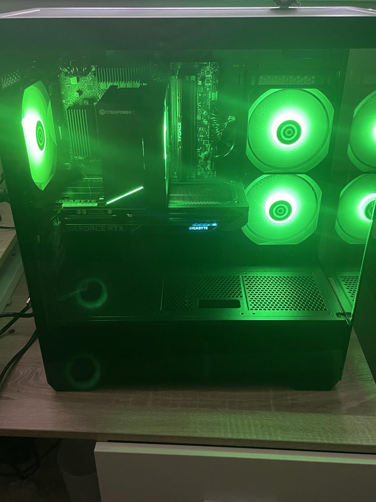 CyberPowerPC Gamer Xtreme VR Gaming PC, Intel Core i5-13400F 2.5GHz, GeForce RTX 5060 8GB, 16GB DDR5, 1TB PCIe 4.0 SSD, WiFi Ready & Windows 11 Home (GXiVR8060A40) - Customer Photo 5