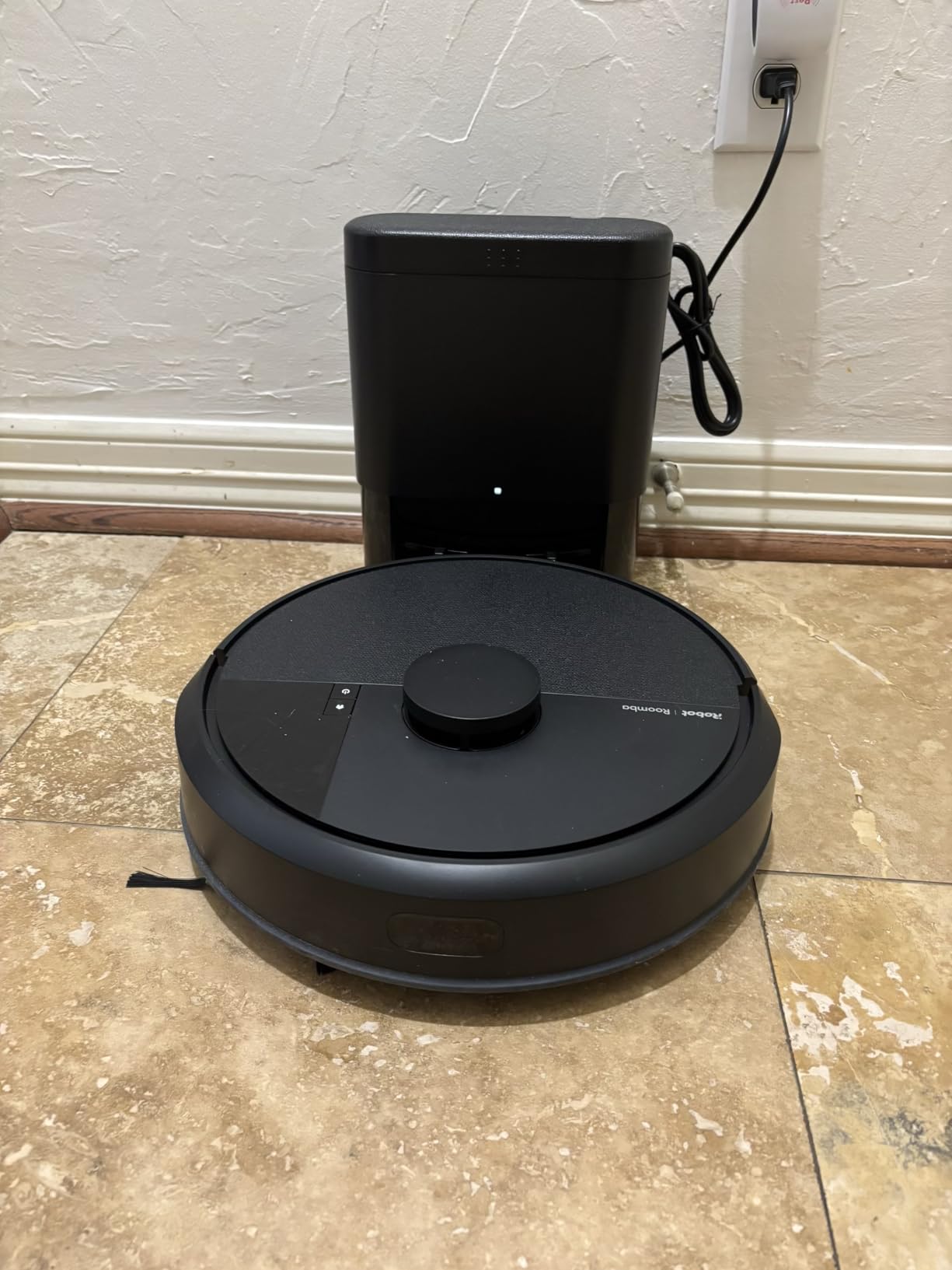 iRobot Roomba 105 Combo Robot Vacuum & Mop with AutoEmpty Dock - Self-Empties for 75 Days, Intense Power-Lifting Suction, LiDAR Navigation, Multiple Cleaning Modes, Avoids Mopping Carpet - Customer Photo 1