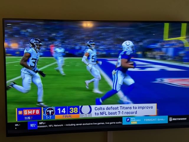 Roku Smart TV 2025 - 55-Inch Pro Series, Mini-LED TV - RokuTV with Backlit Voice Remote Pro - Flat Screen 4K QLED Television with 120Hz Refresh Rate & Dolby Vision IQ - Customer Photo 2