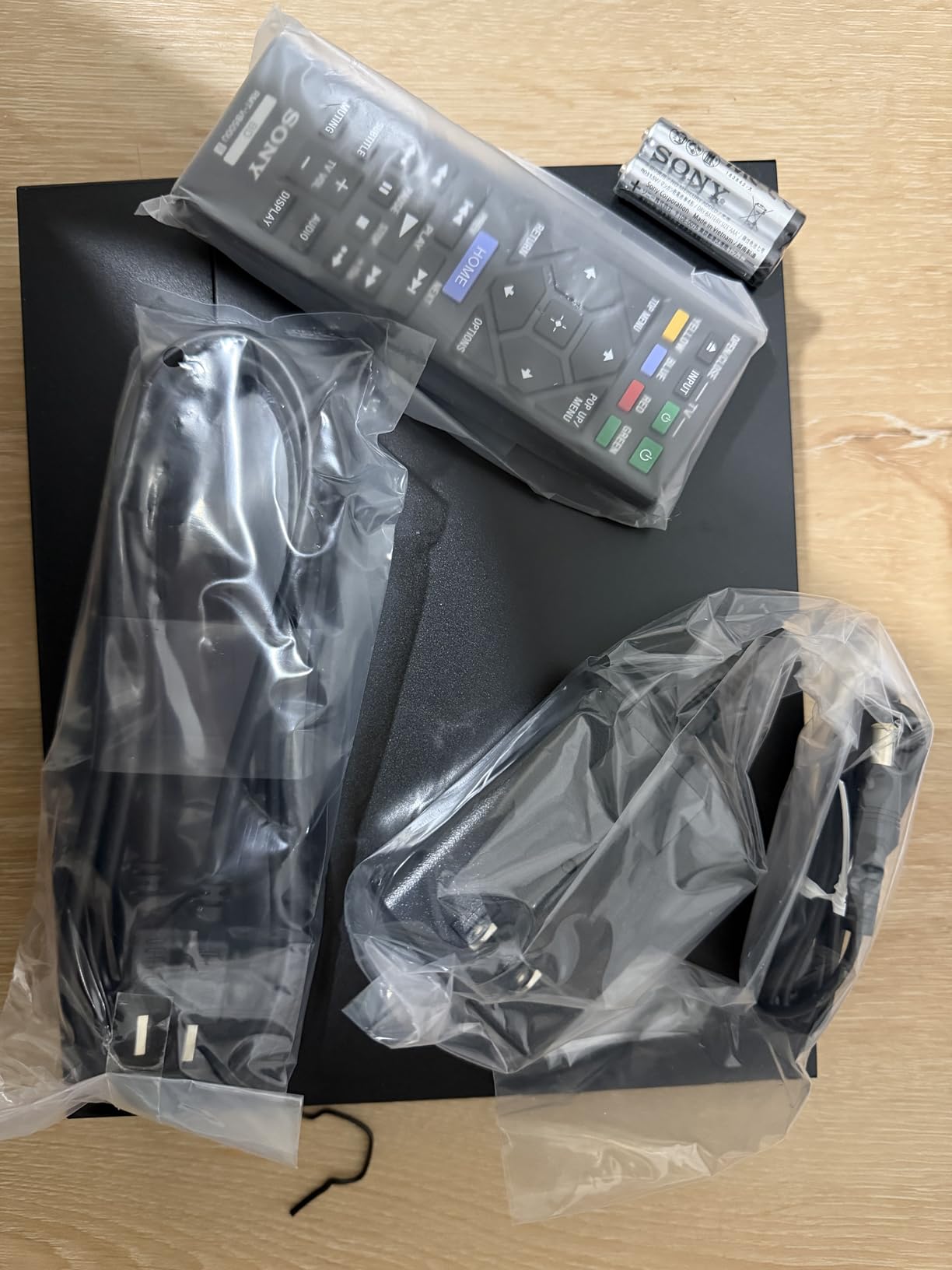 Sony BDP-S1700U Blu-ray DVD Player Dolby Digital TrueHD/DTS and DVD upscaling, with Included HDMI Cable, 2025 Model - Customer Photo 1