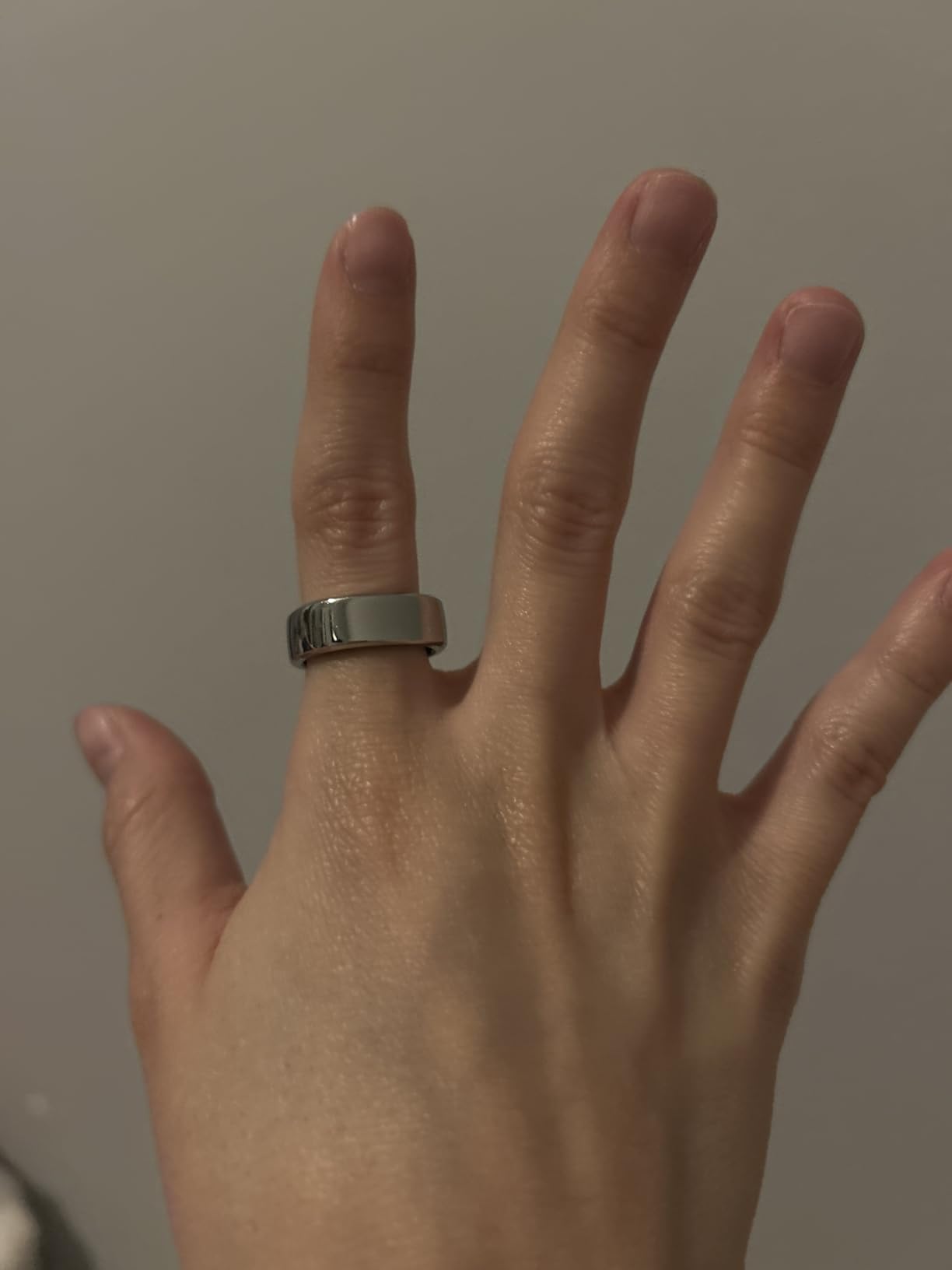 RingConn Gen 2 Air, Ultra-Thin AI Smart Ring, 10-Day Battery Life, Fitness/Sleep/Stress/HR Tracker for Women&Men, No App Fee for Standard Features, iOS & Android Compatible (Size 7, Dune Gold) - Customer Photo 4